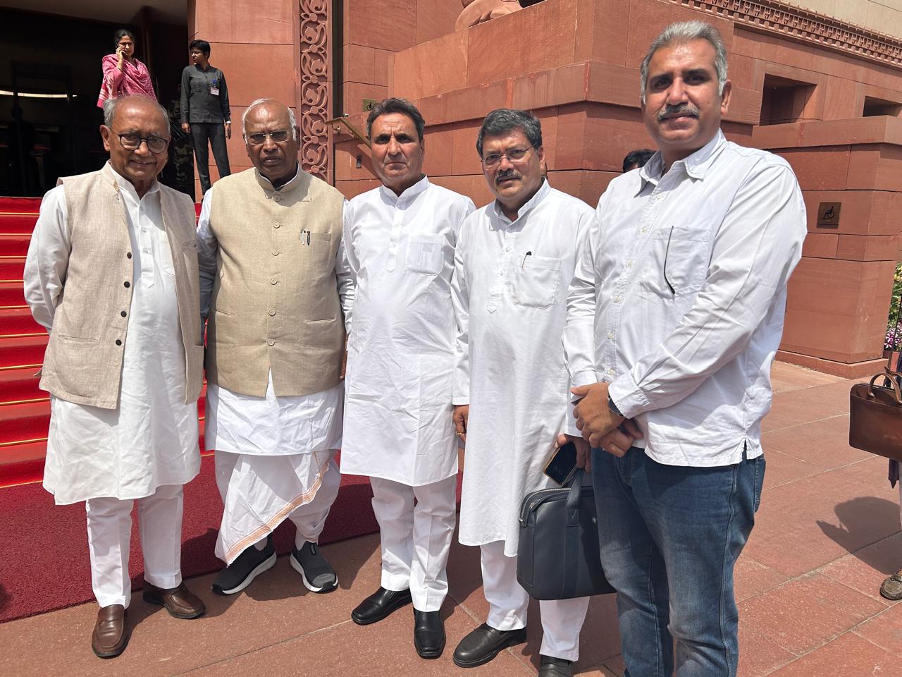 Dharmendra Rathore Team