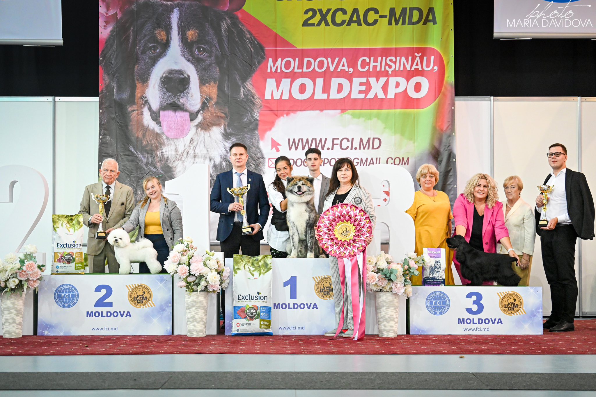 RESULTS BEST IN SHOW INTERNATIONAL DOG SHOW • FCI CACIB 6  