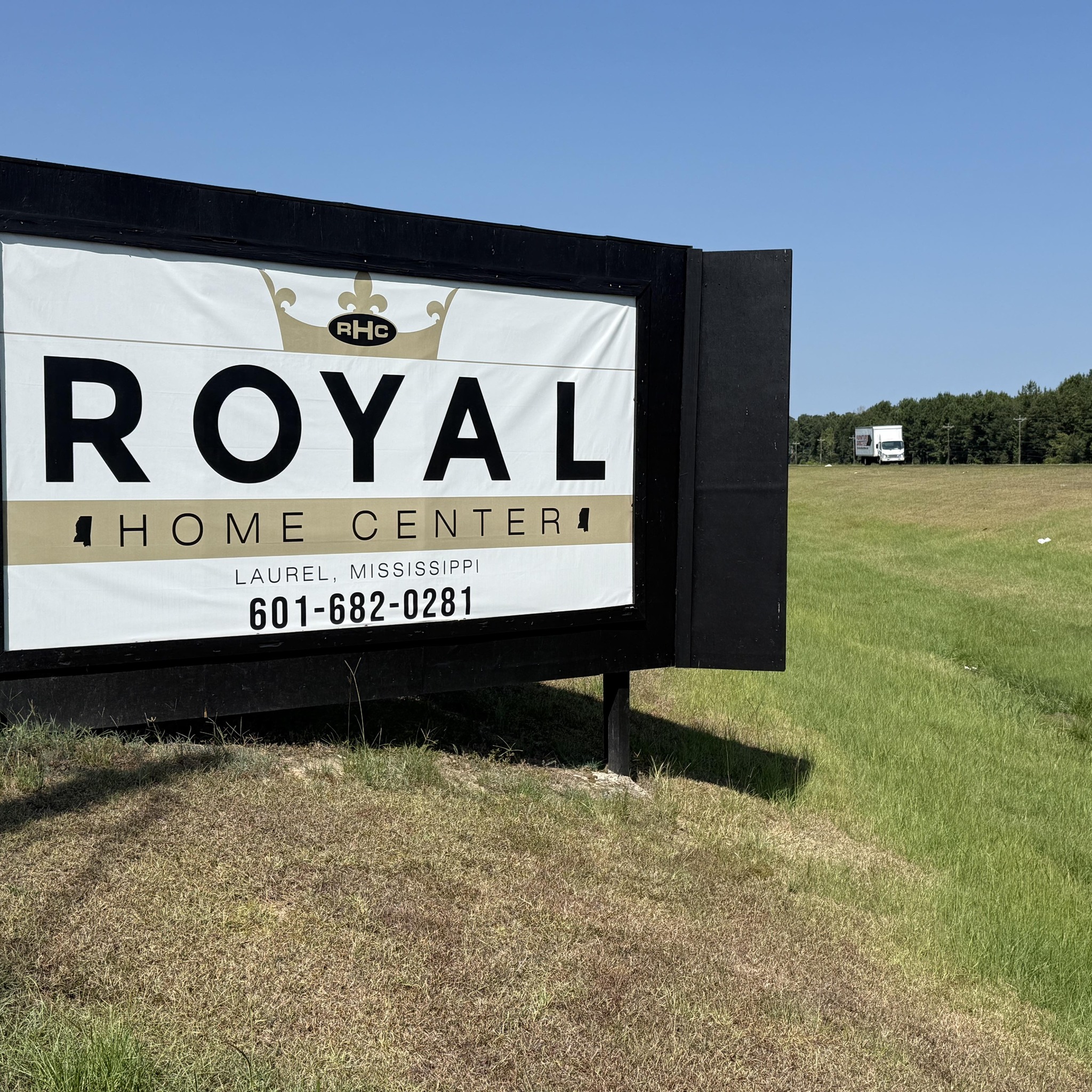 royal home center