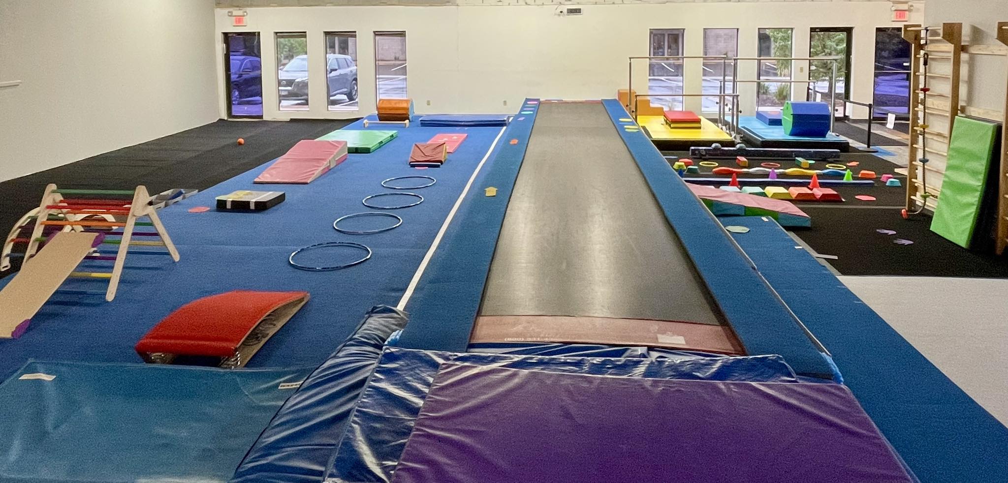 D.E.E.N.O.S. Planet... - D.E.E.N.O.S. Planet Gymnastics