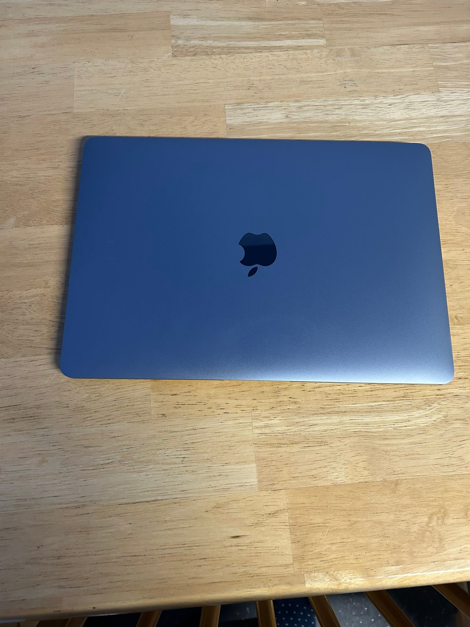 13 - inch Mac Book Air with apple M1 Chip 256GB with Charger