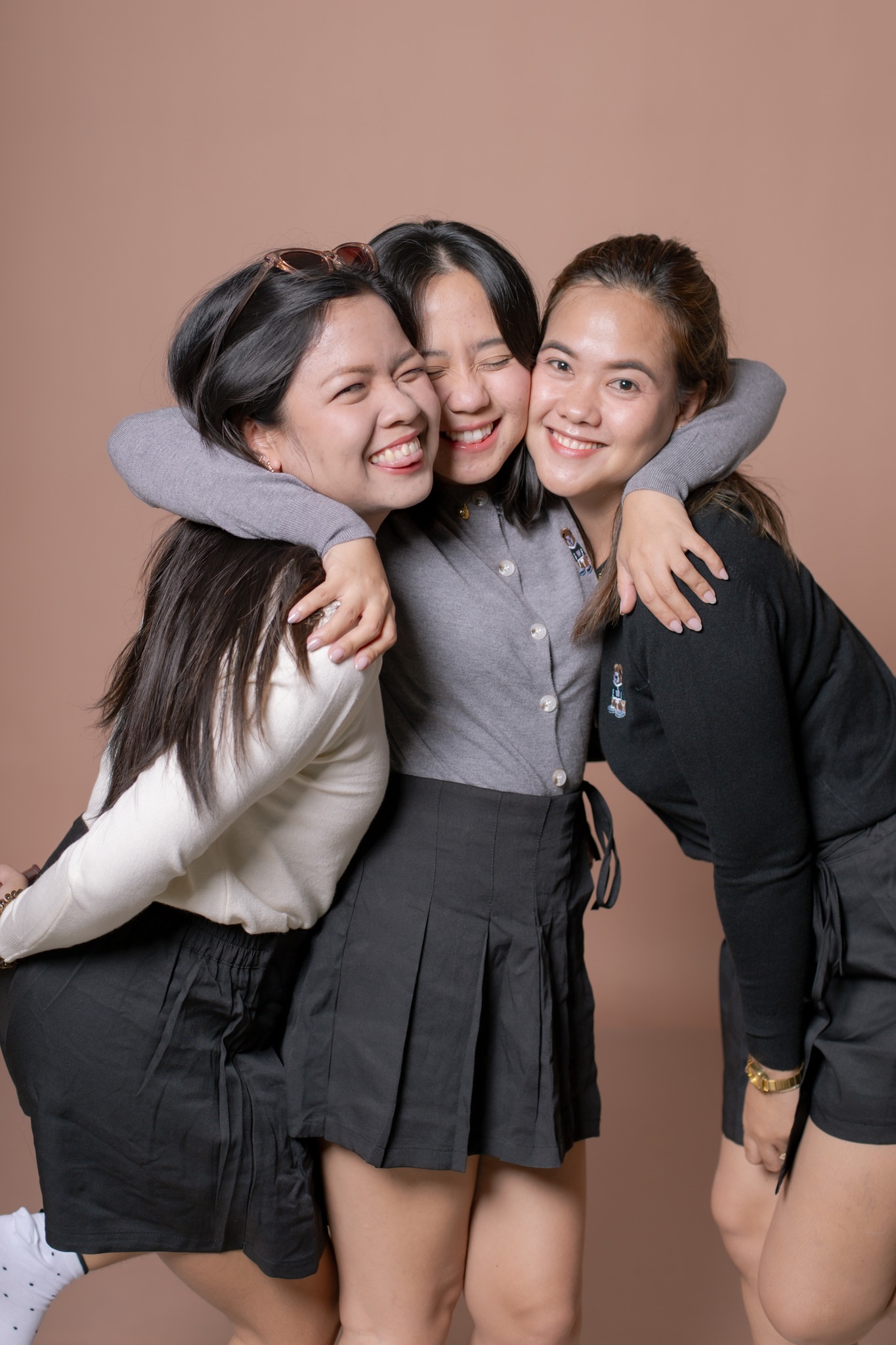 Uclick... - Uclick Self-Portrait Studio - Liloan