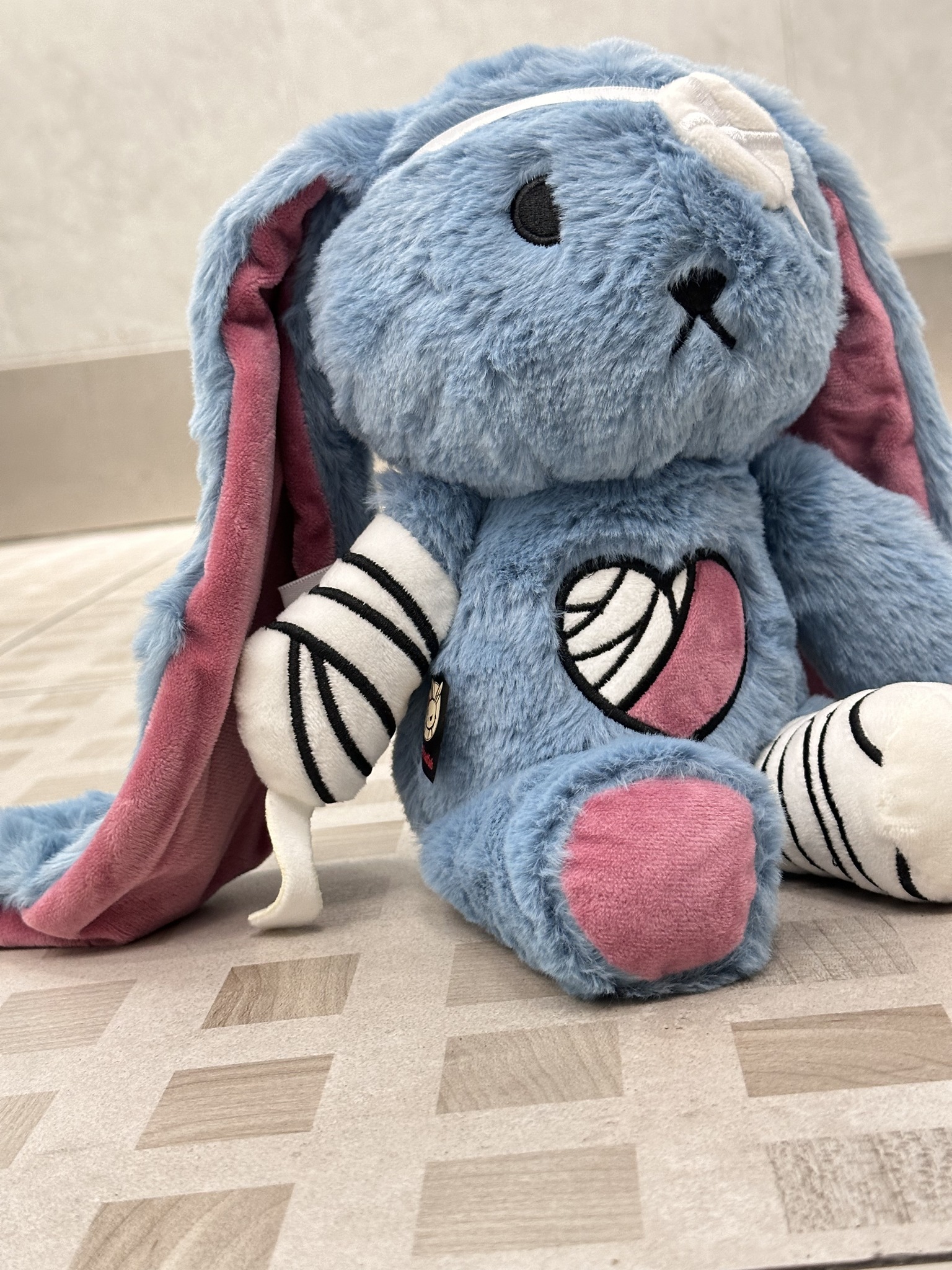 Obsidian kintsugi love rabbit plushie for healing