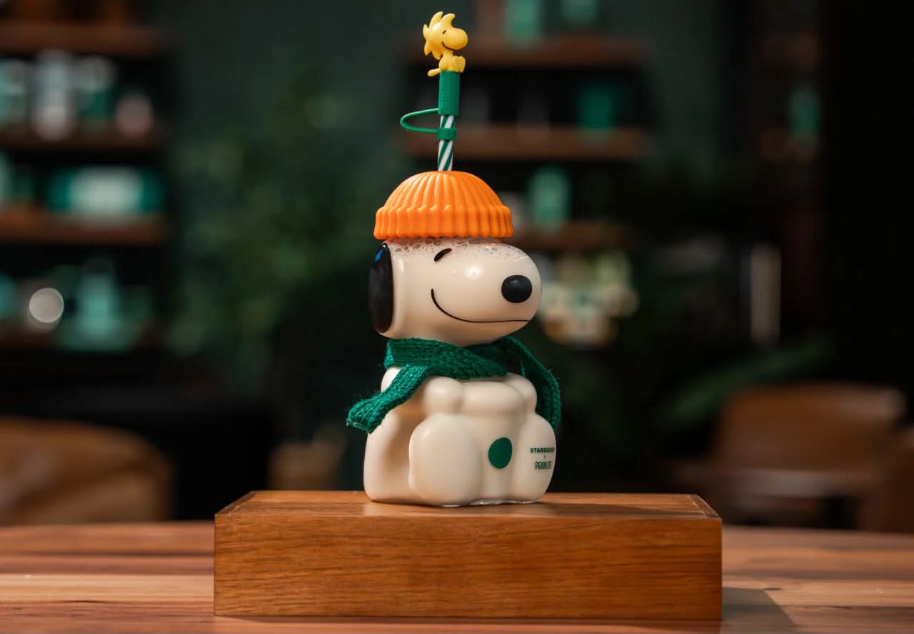 Snoopy and the 'Peanuts' gang are invading Starbucks with new