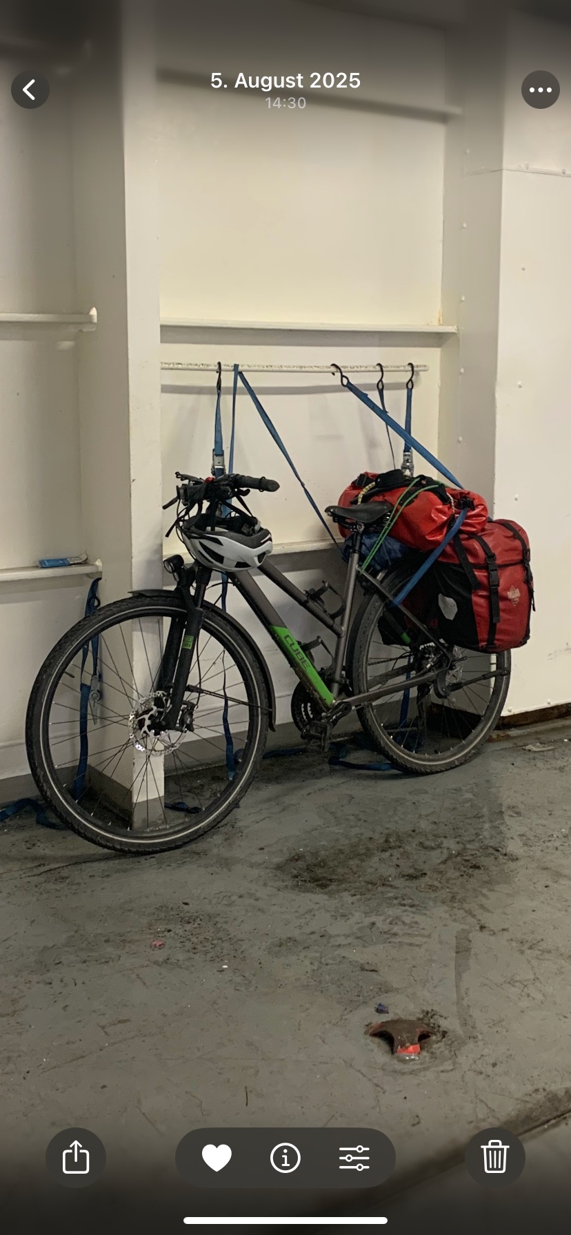 gazelle fahrrad e-bike Paris C8 HMB Thyme Green – Gazelle Store Hamburg Colour:Gloss Racing Green Which one would you Smooth and powerful support tisch organizer