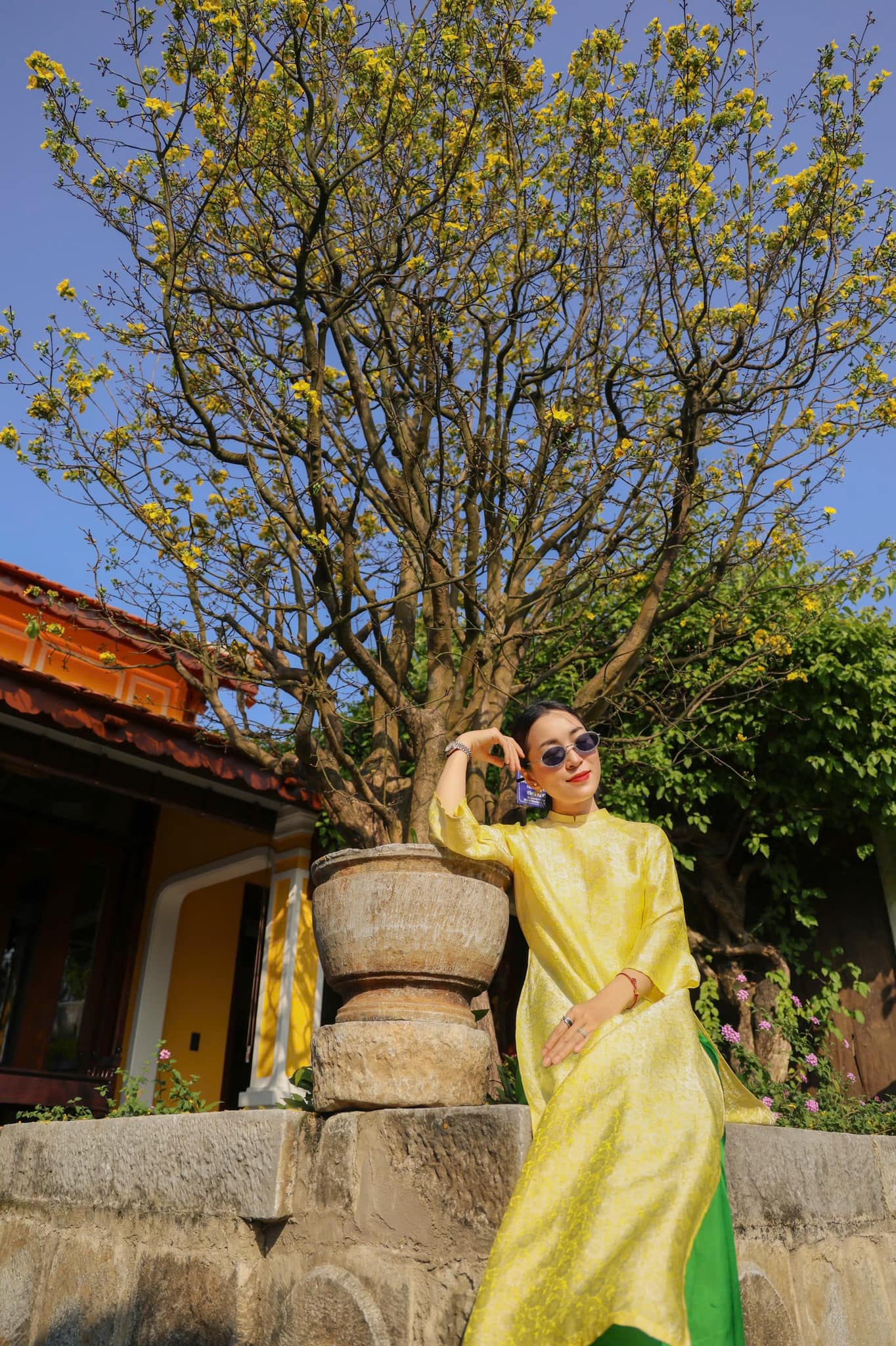Nhà Hàng Cơm Mắm Cô Ri | Hue