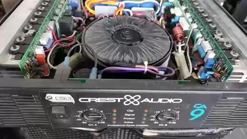 CREST AUDIO CA 9 Amplifier