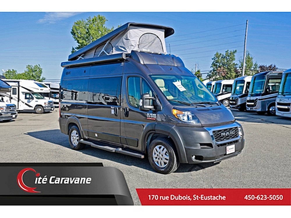 VR usagé à vendre ou à échanger | Thor Motor Coach Rize 18A avec pop ...