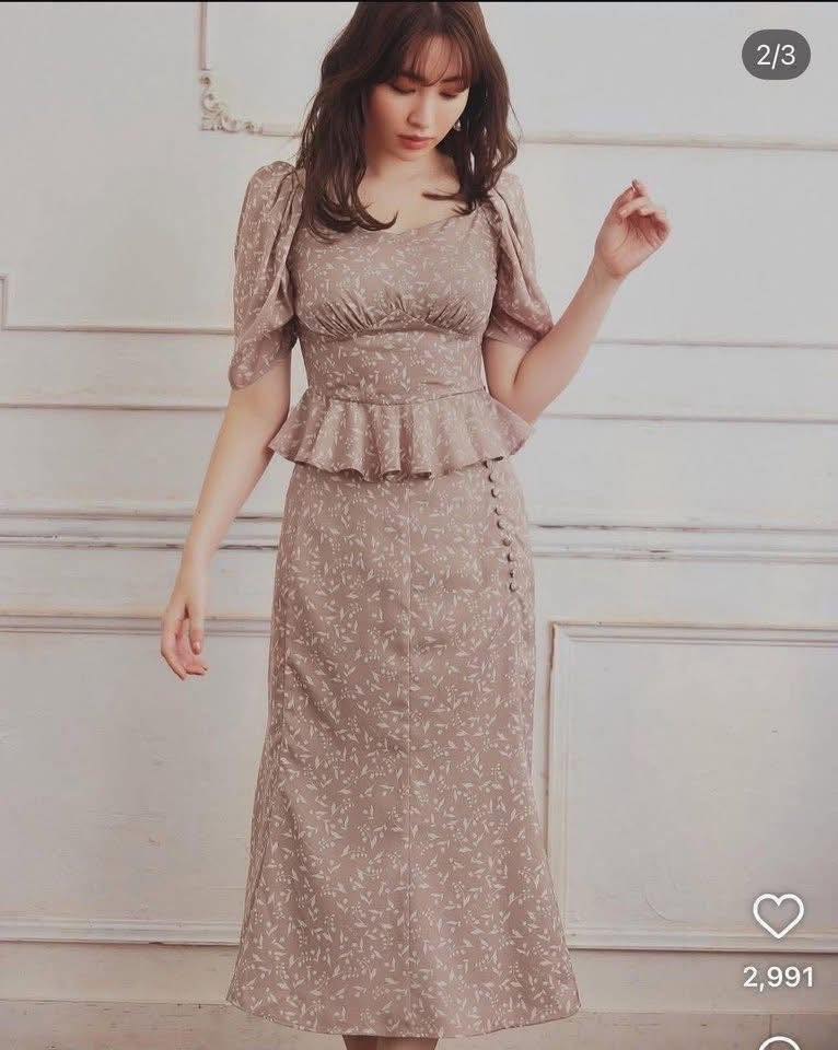 ♥️ Her lip to * 7 售價均含運（1）#Herlipto Dahlia Belted Dress