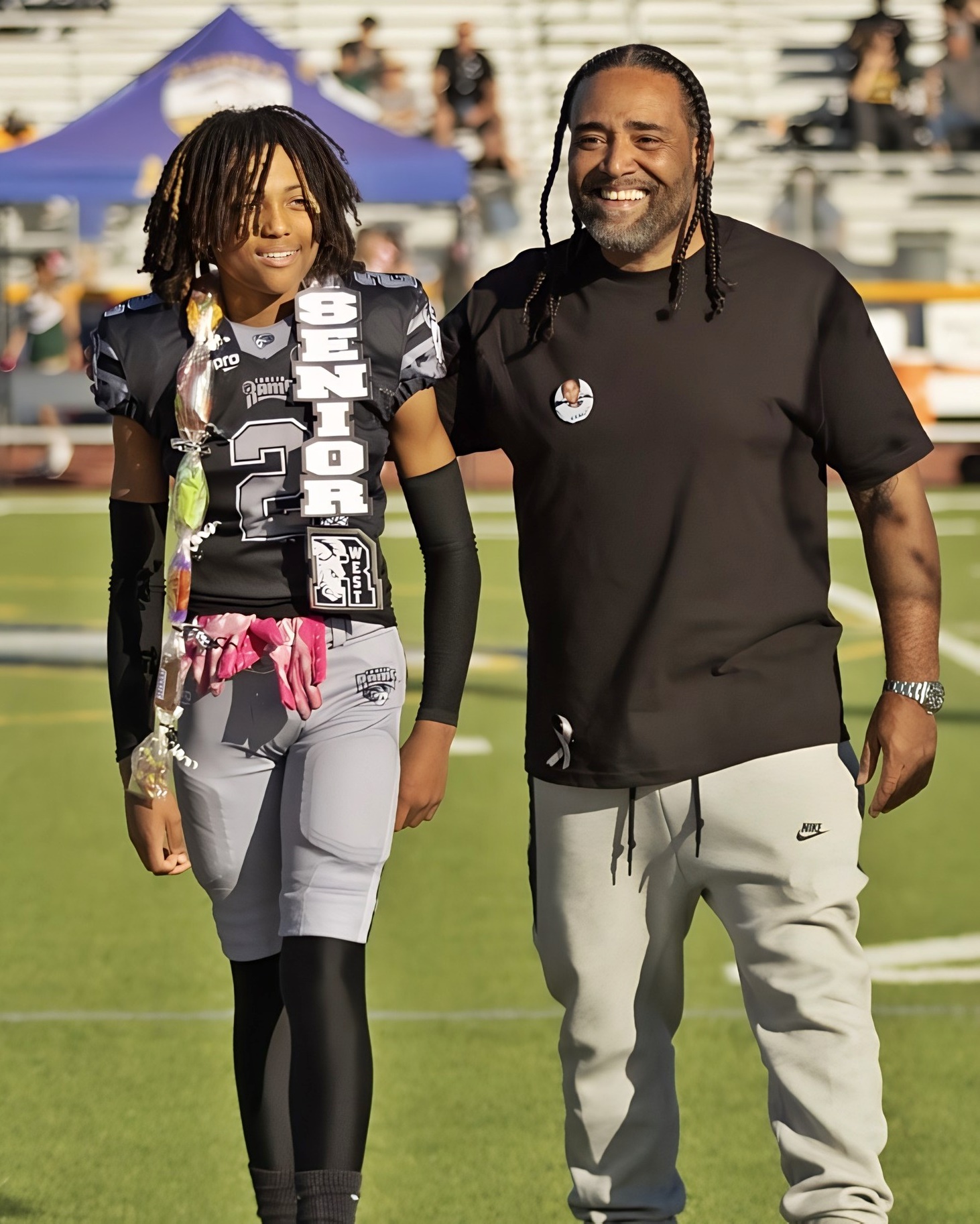 Hiphop - Mack 10 & His Son Drew Rolison 🖤 | Facebook
