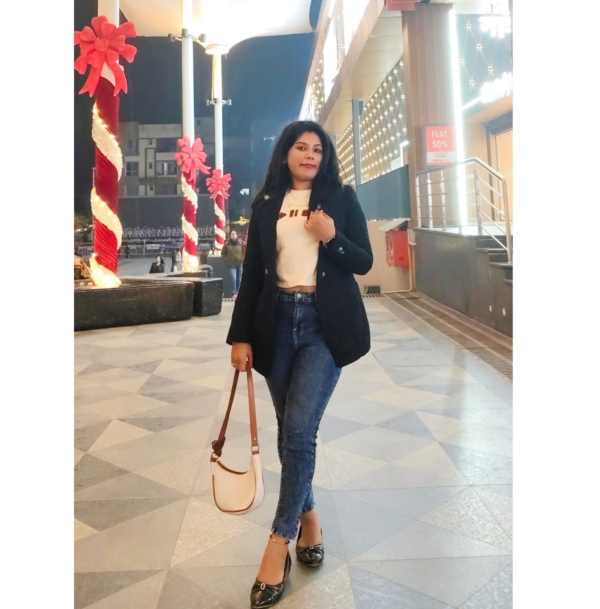 Monami Roy