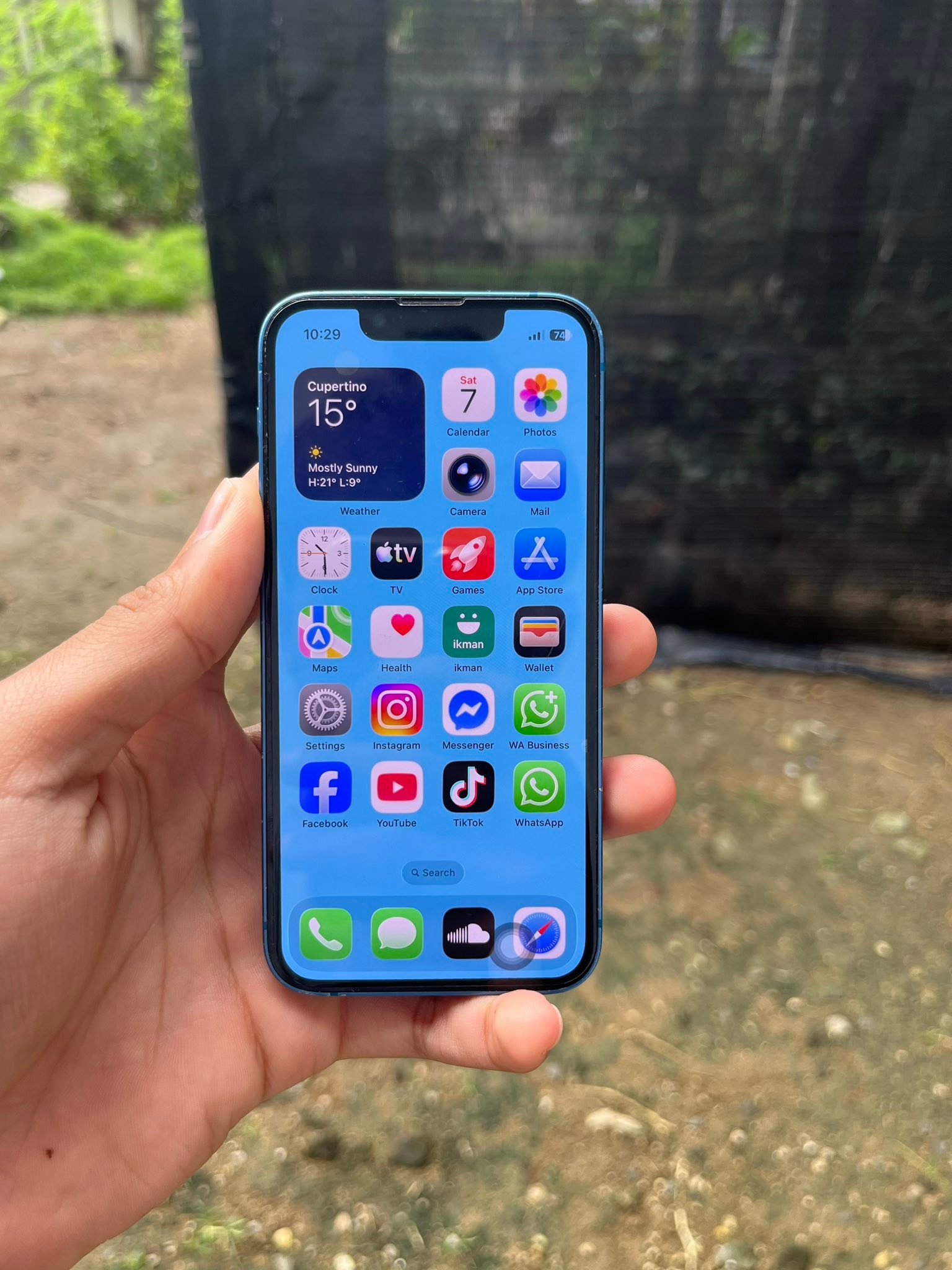 iphone 13 mini 256gb . rs.78500