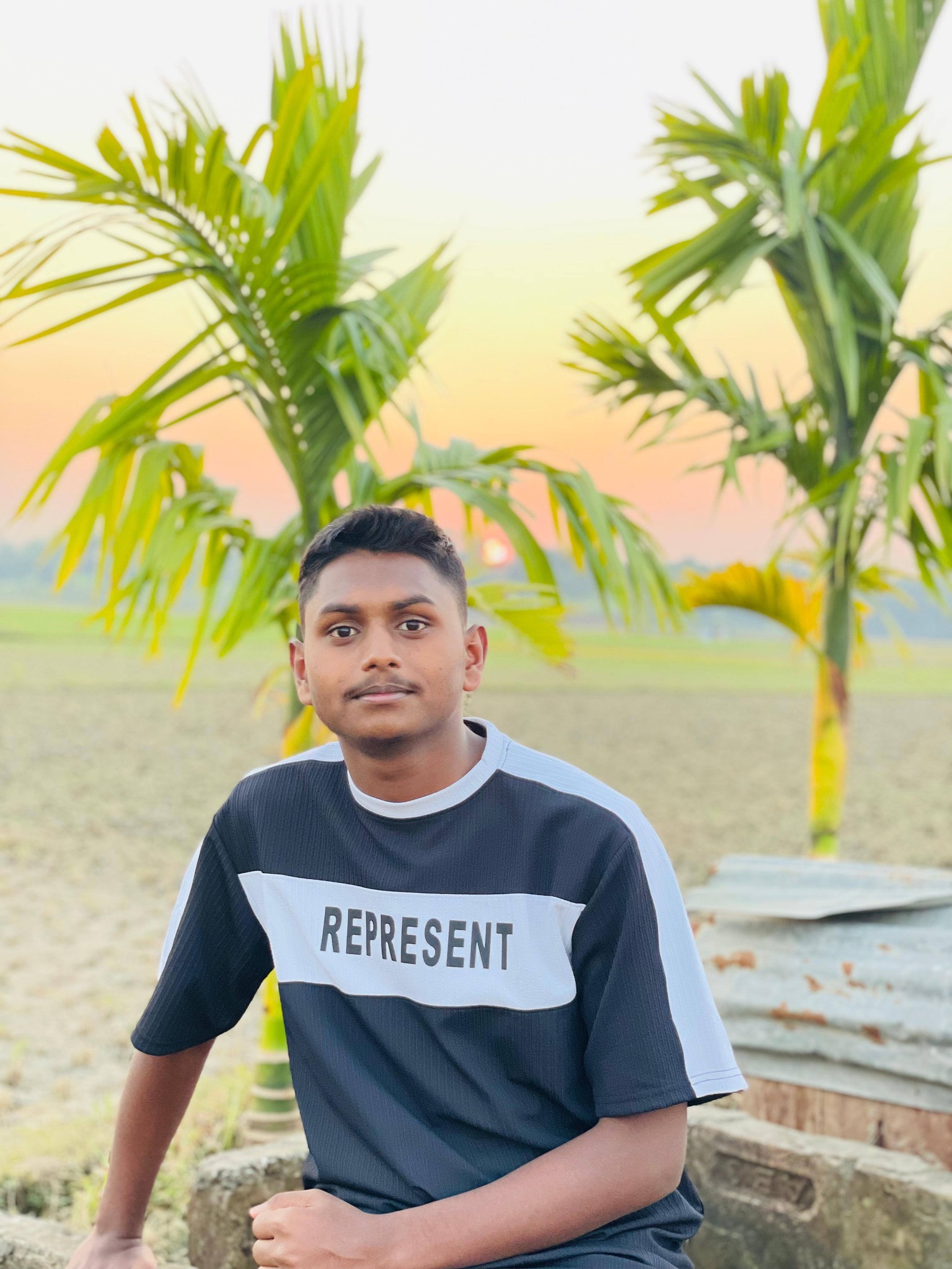 M R Ratul