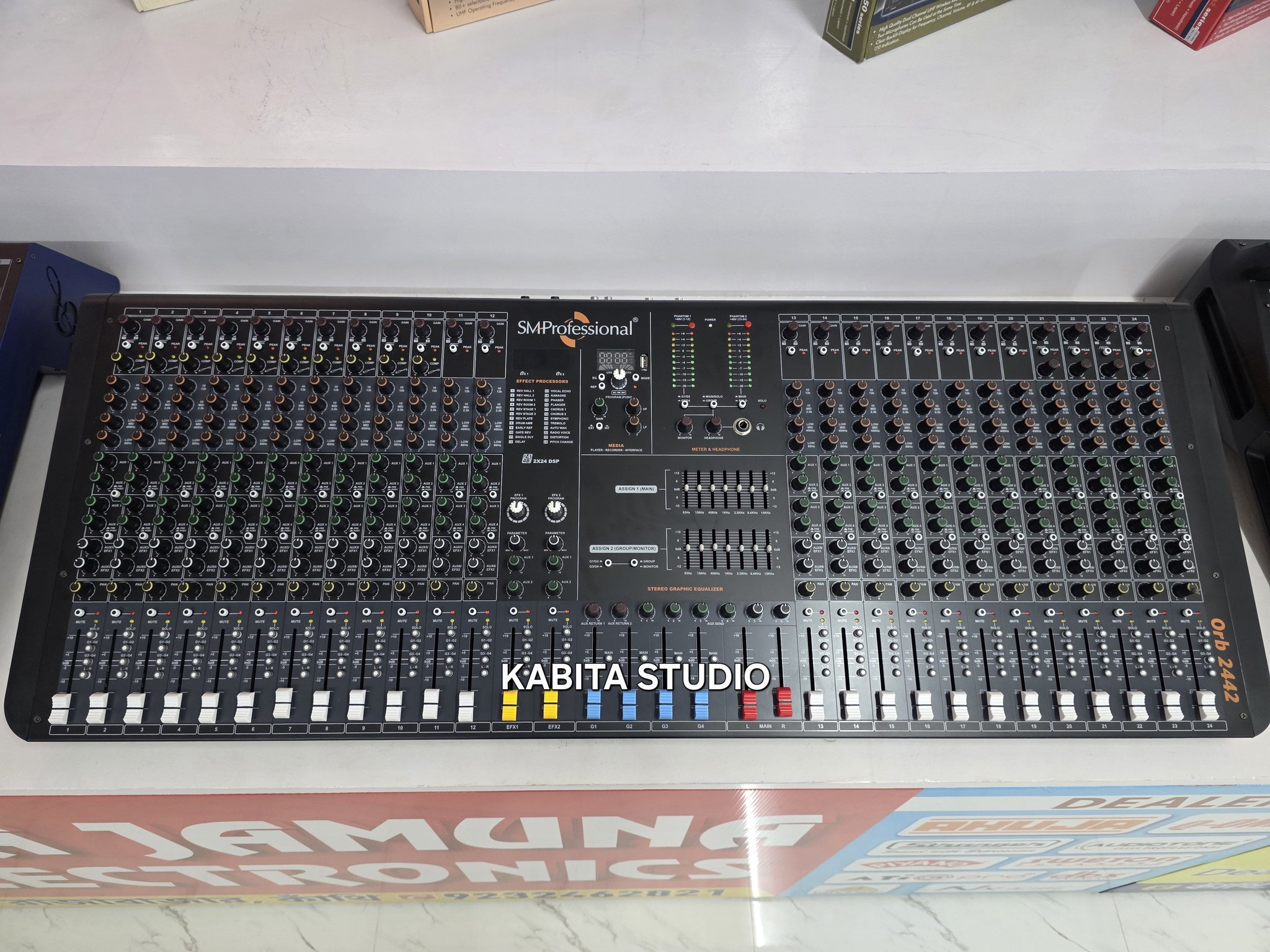 Studiomaster 24Channel Mixer 👍❤️