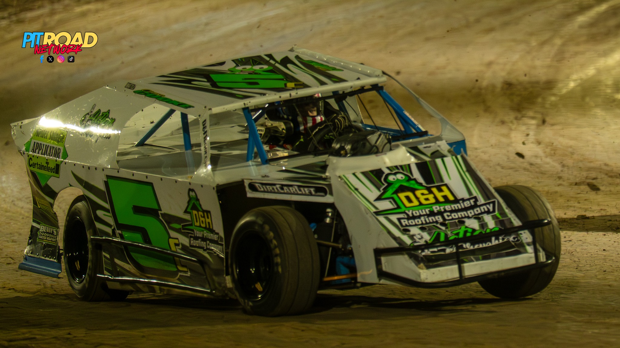 Pit - Chase Cook at Volusia Speedway Park for the 3/4 Modifieds Feature ...