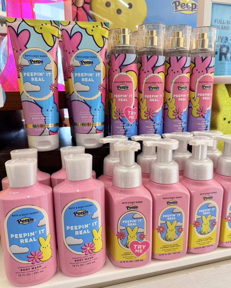 the peeps bath & body works collection is out!! 🩵💛🩷🐰🐰🐰✨✨