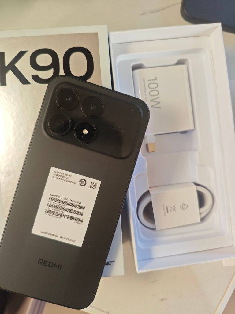 Redmi K90 Pro Max 12GB 256GB preowned