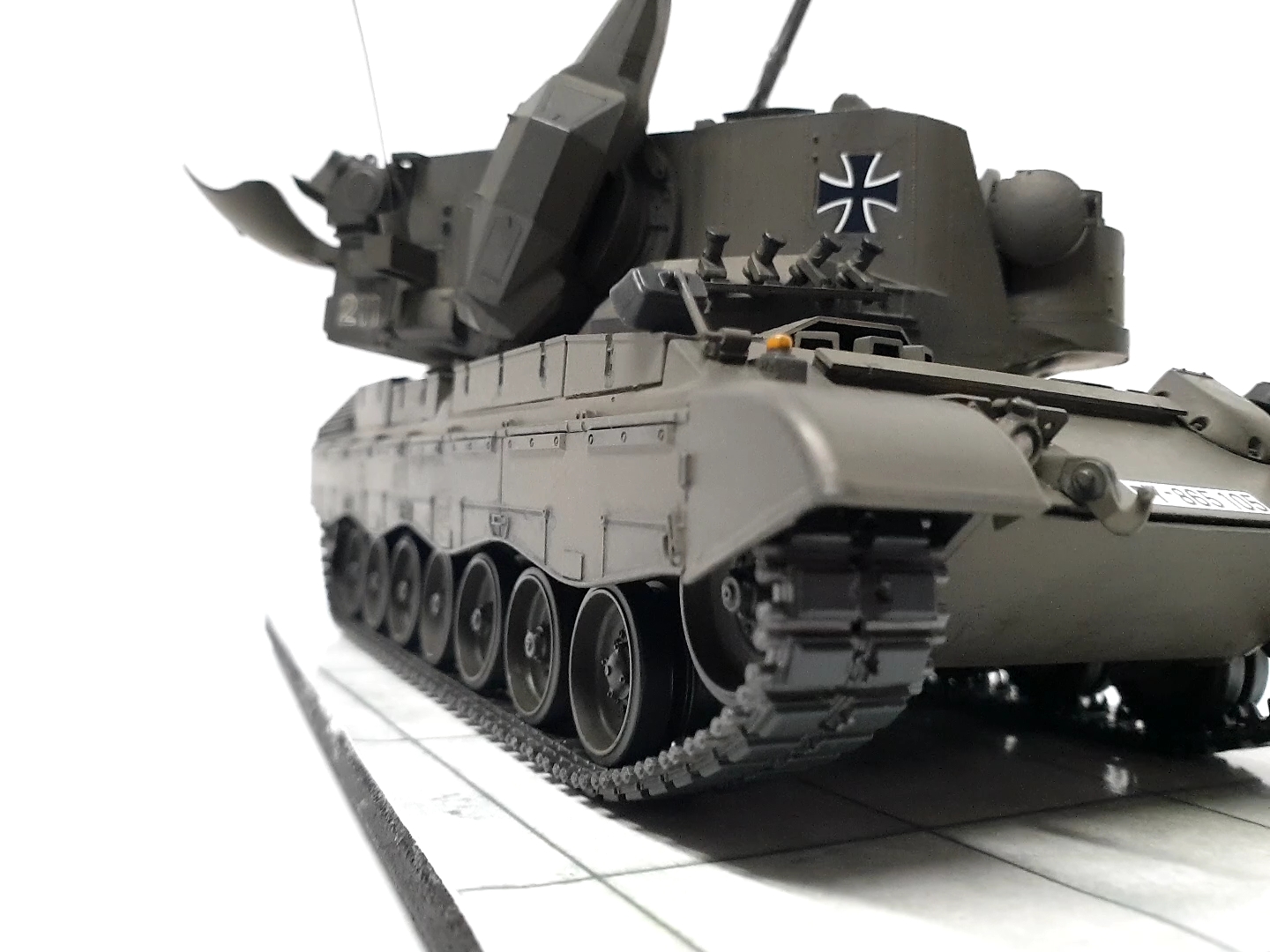 Tamiya 1/35 Flakpanzer Gepard model kit review