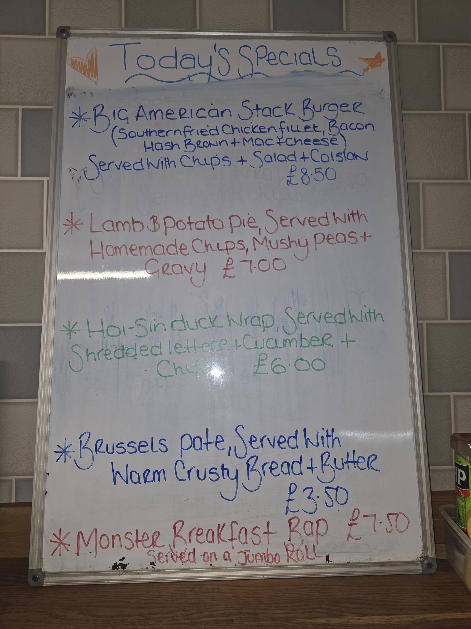 Ginger snaps family run... - Ginger snaps family run cafe
