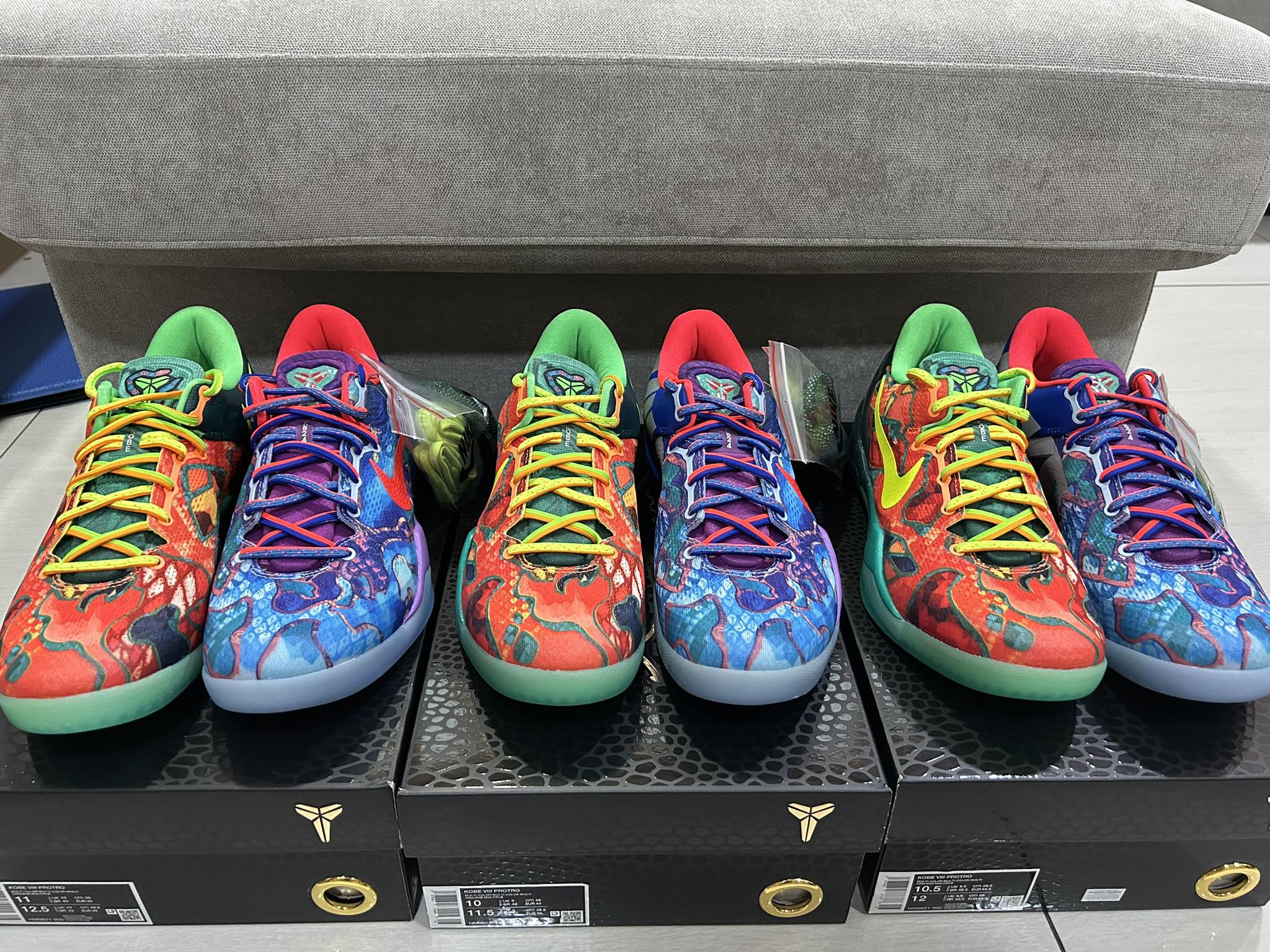 售 全部全新 KOBE 9 ELITE WHAT THE KOBE US10.5 $1800 NIKE PG 2 HOME