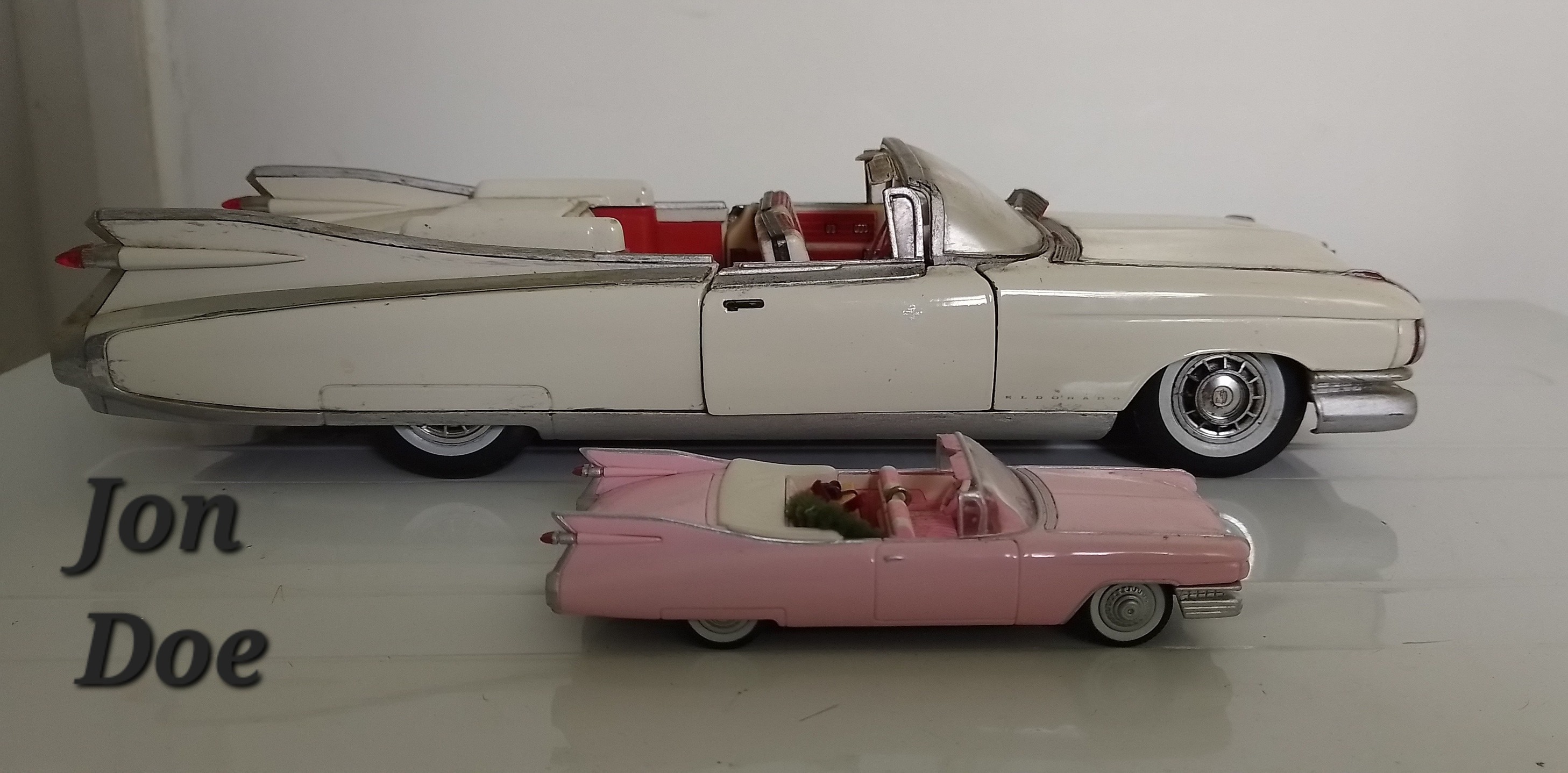 Maisto 1959 Cadillac Eldorado Biarritz model car collection