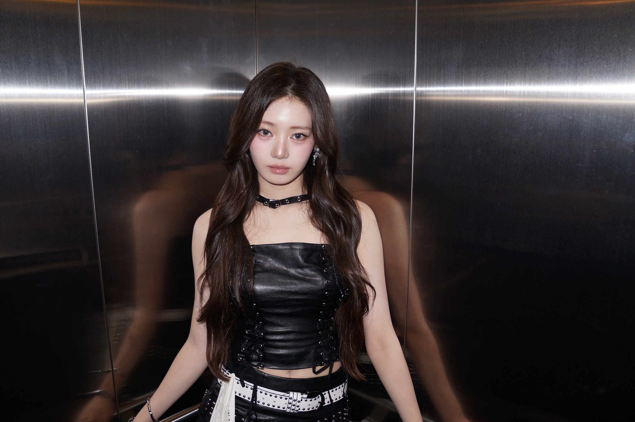 🐾 [📷] RORA Weverse 260209 . #RORA #BABYMONSTER #로라 #베이비몬스터