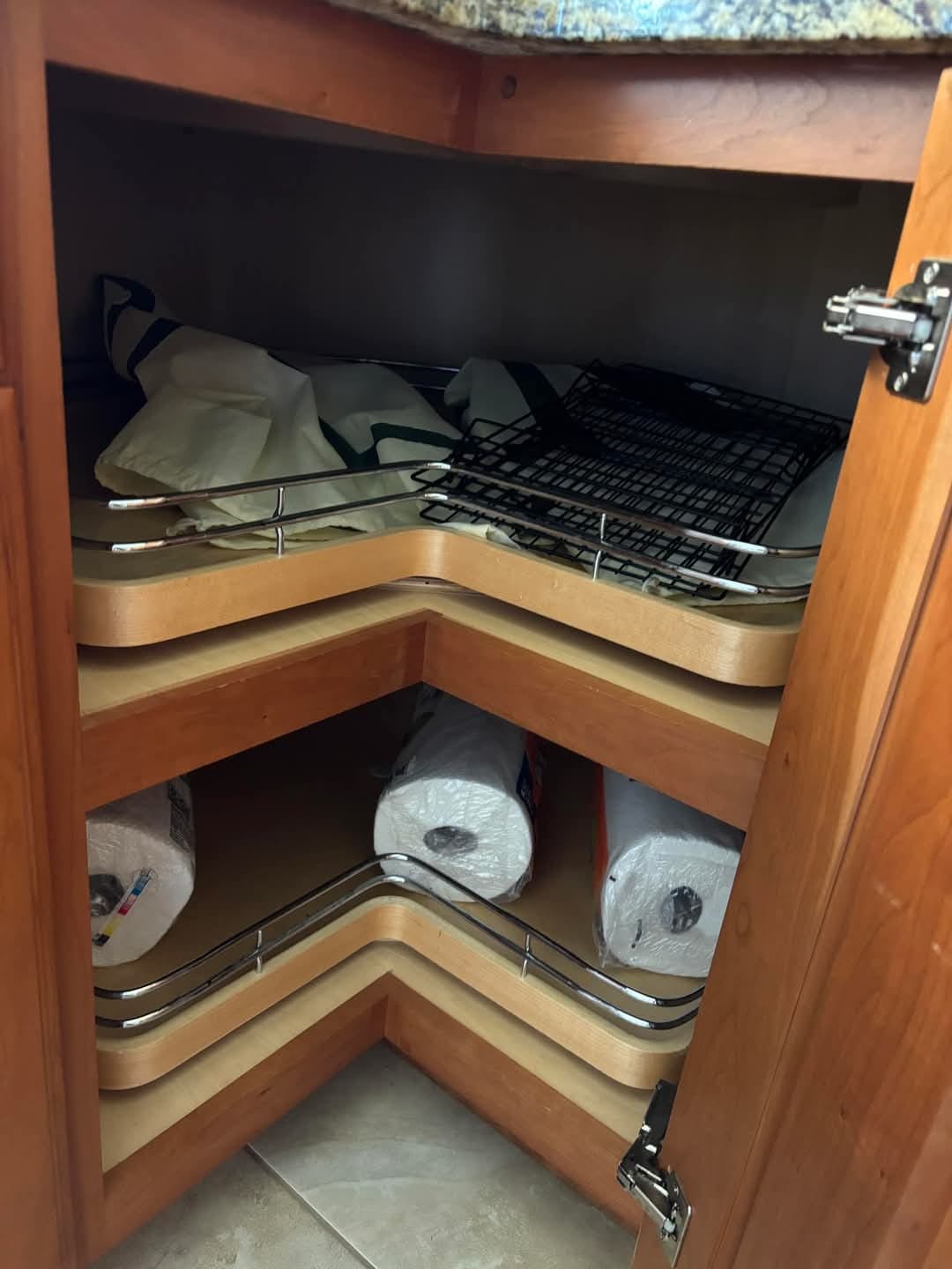 How to Remove Kitchen Cabinet Drawers: Effortless Guide