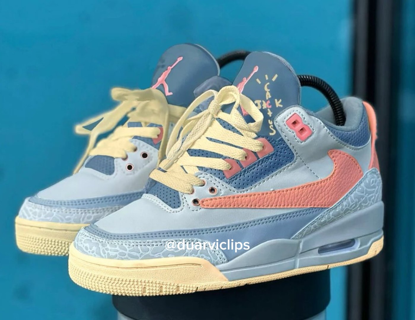 【3兄弟】Travis Scott × Nike Air Jordan Travis Scott Air Jordan 3 Inertia Colorway. 💮