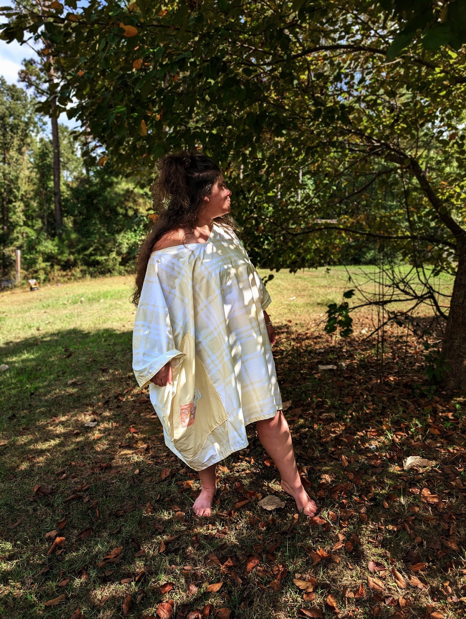 mumu dress fat lady We love Muumuus (aka caftans) ... do you too? You might get a lot of flak for wearing yours, but we love a good muumuu. If you're a fan of the shapeless SIZE UK14/US8