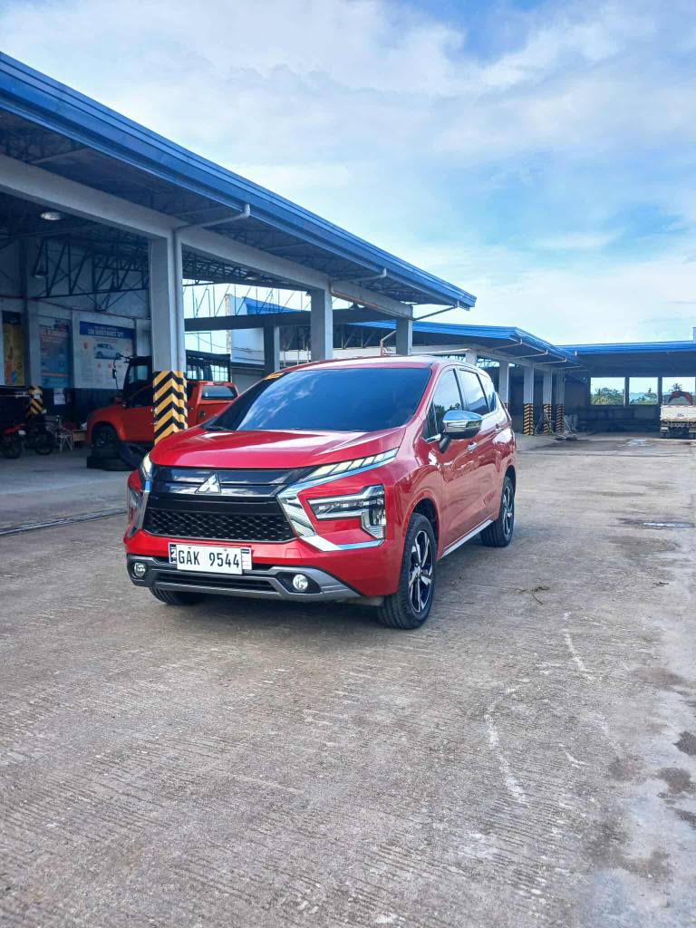 RUSH SALE! Mitsubishi expander Year model : 2024 Gls push start 18k ...