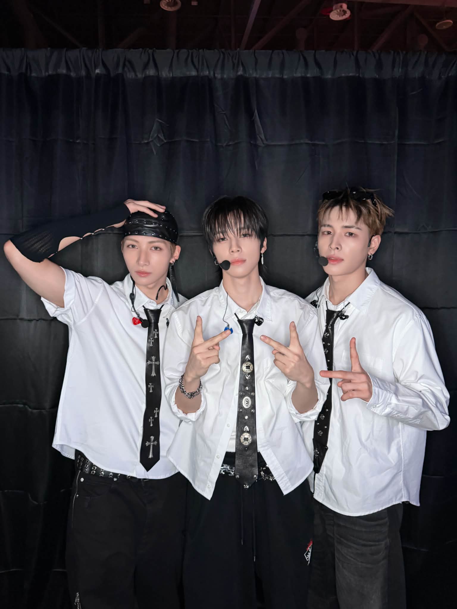 さとページ　2️⃣ NEXZofficial - NEXZofficial added a new photo.
