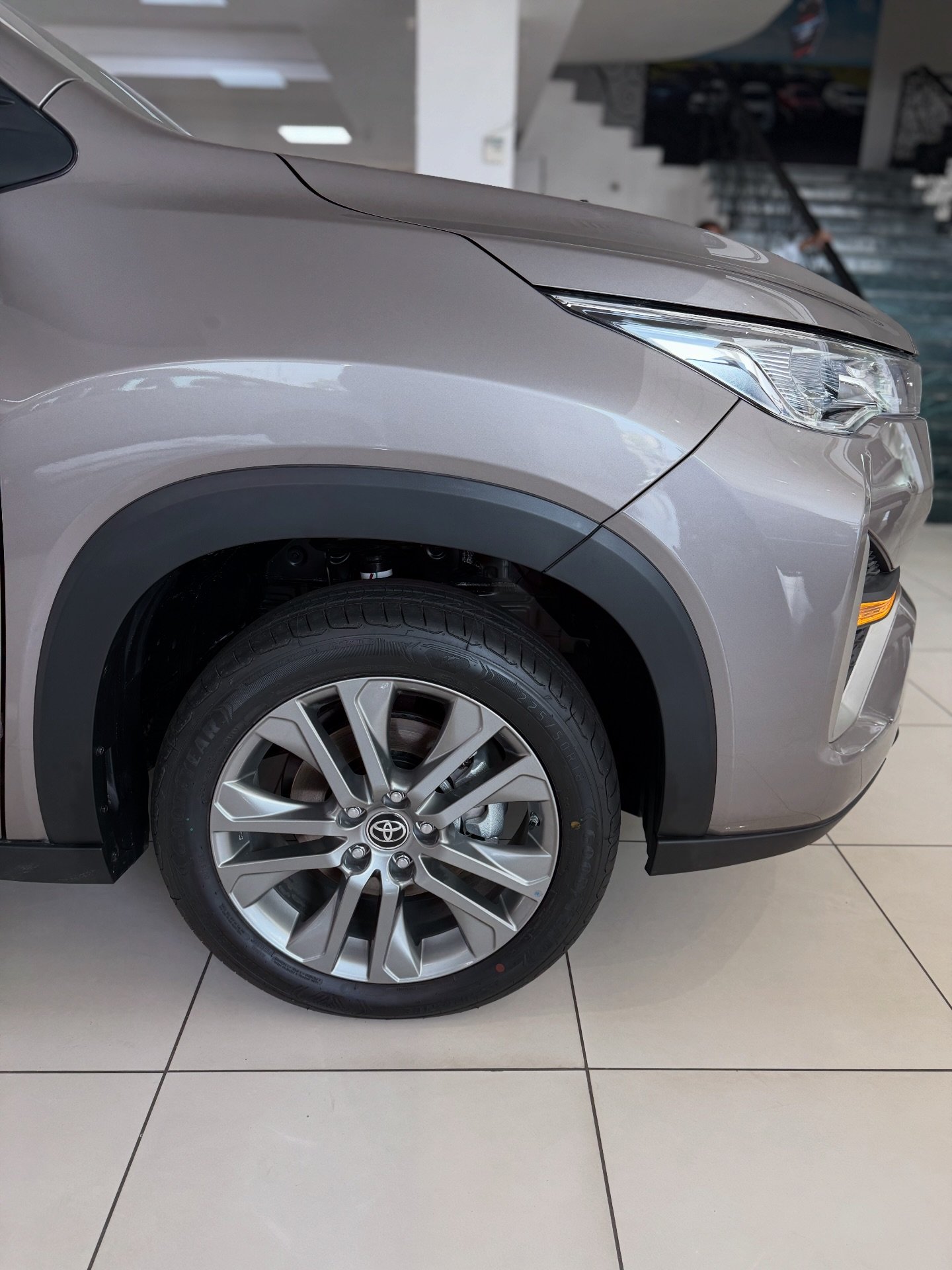 ひの〉※ 2026 Toyota Innova Hycross ZX(O) Best MPV In Segment