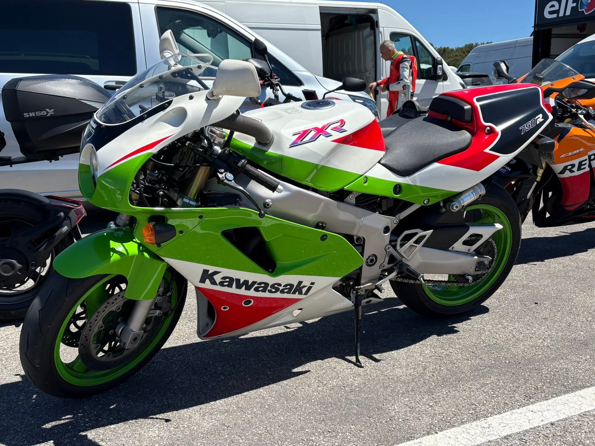 1995 Kawasaki ZXR750RR | 8H Suzuka Legend A true 90s racing icon