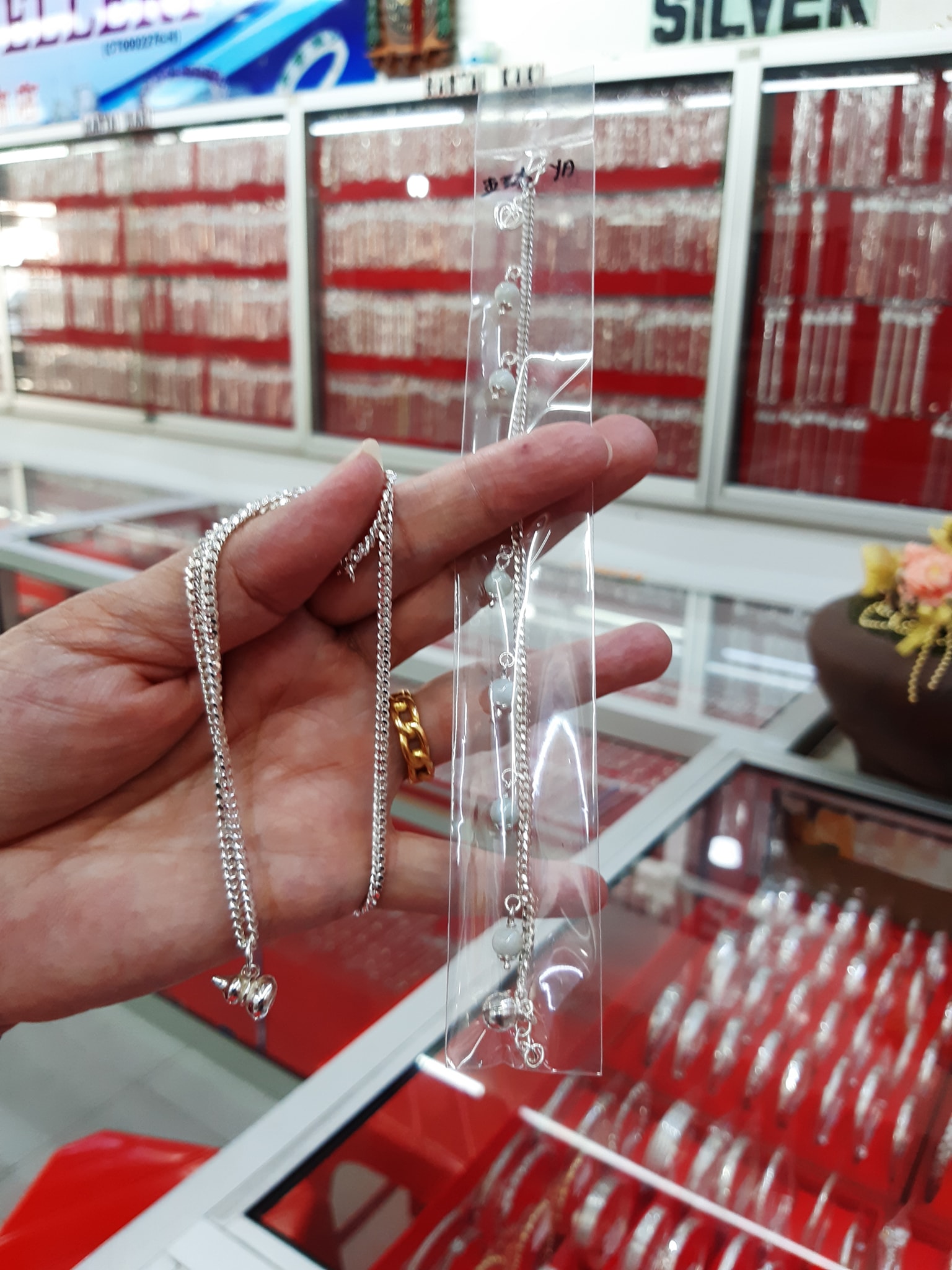 Kim Yit Jewellery 金玉白金银水晶首饰店