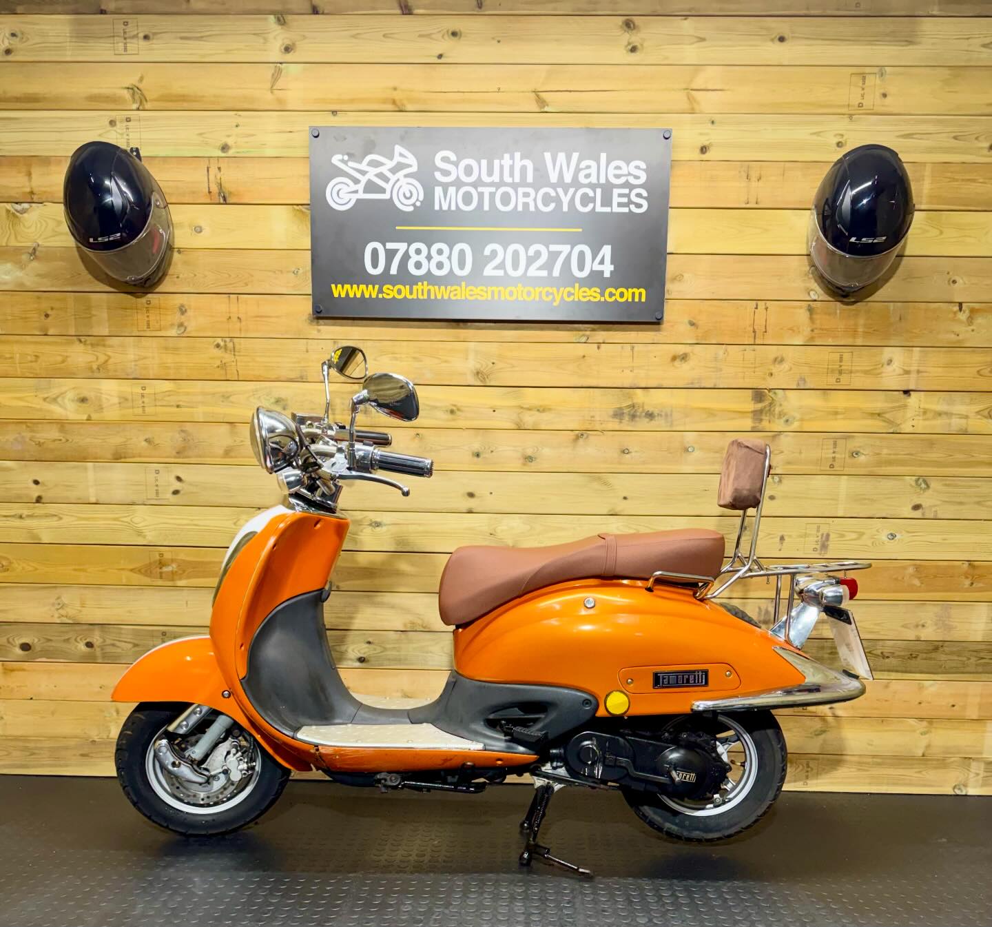 ユウ Tamoretti 50cc automatic / 2011 (61) model / only 4745 miles / 6