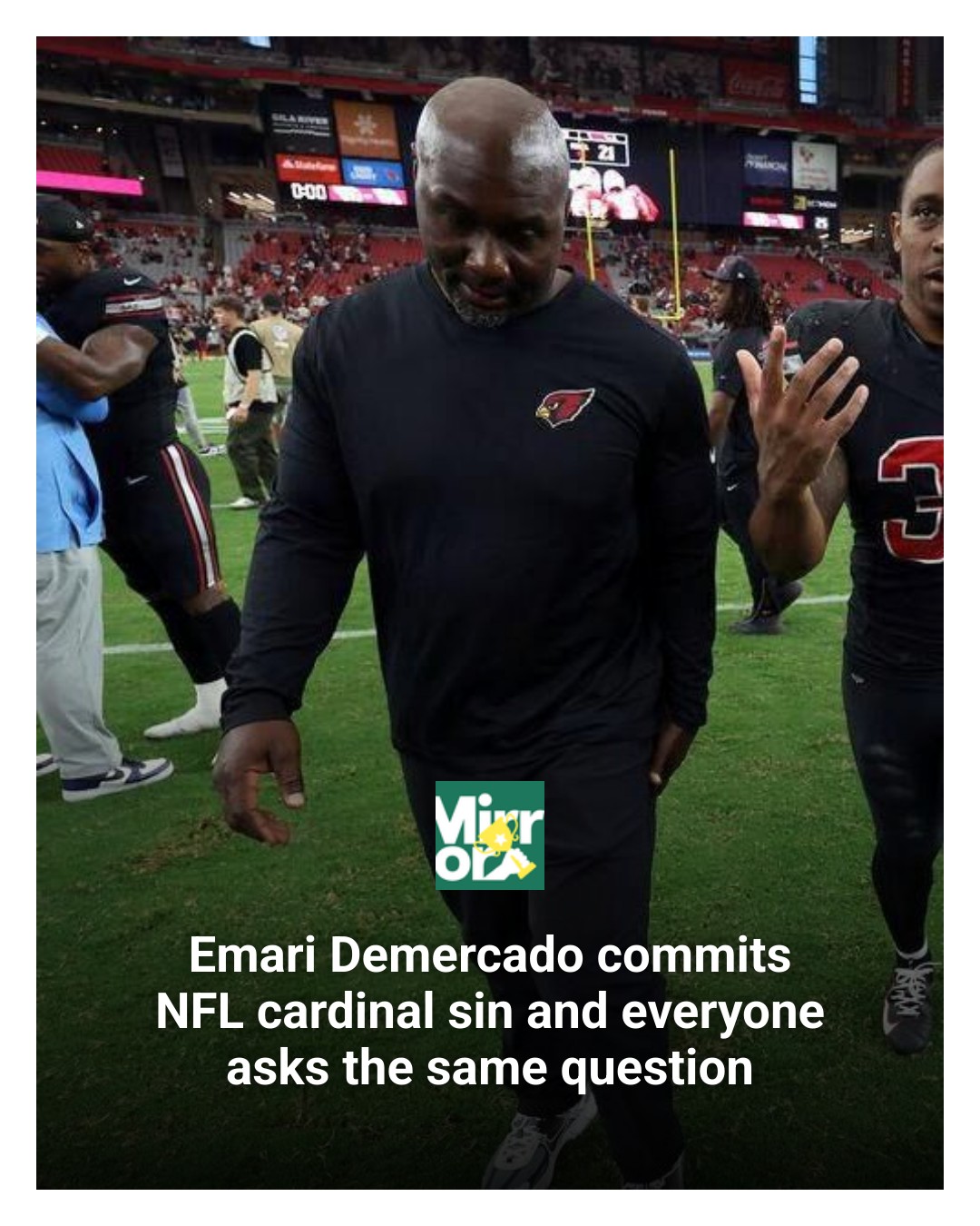 Mirror - Fans were quick to notice via Mirror US Sports | Facebook