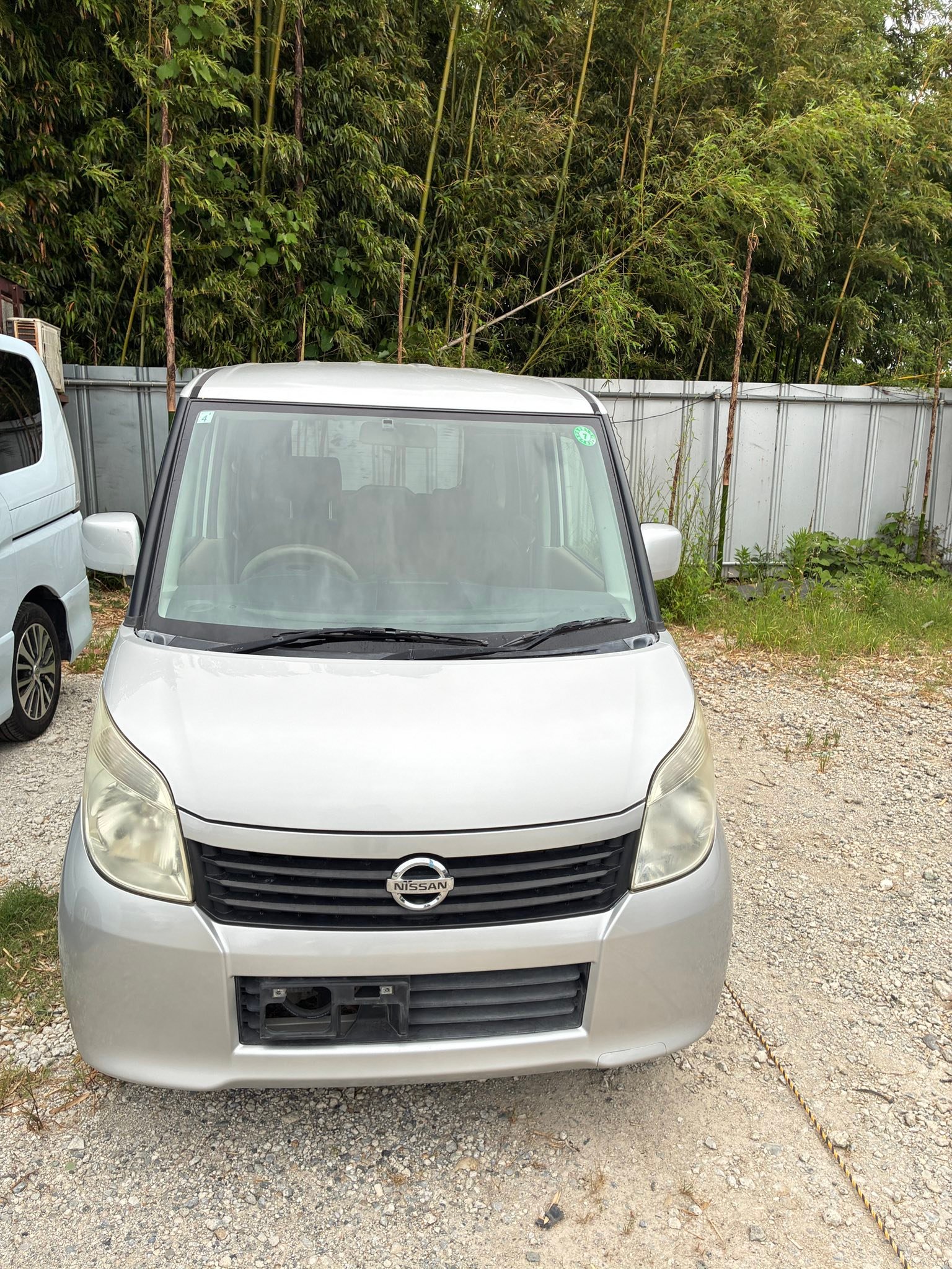 Nissan Roox 2011
