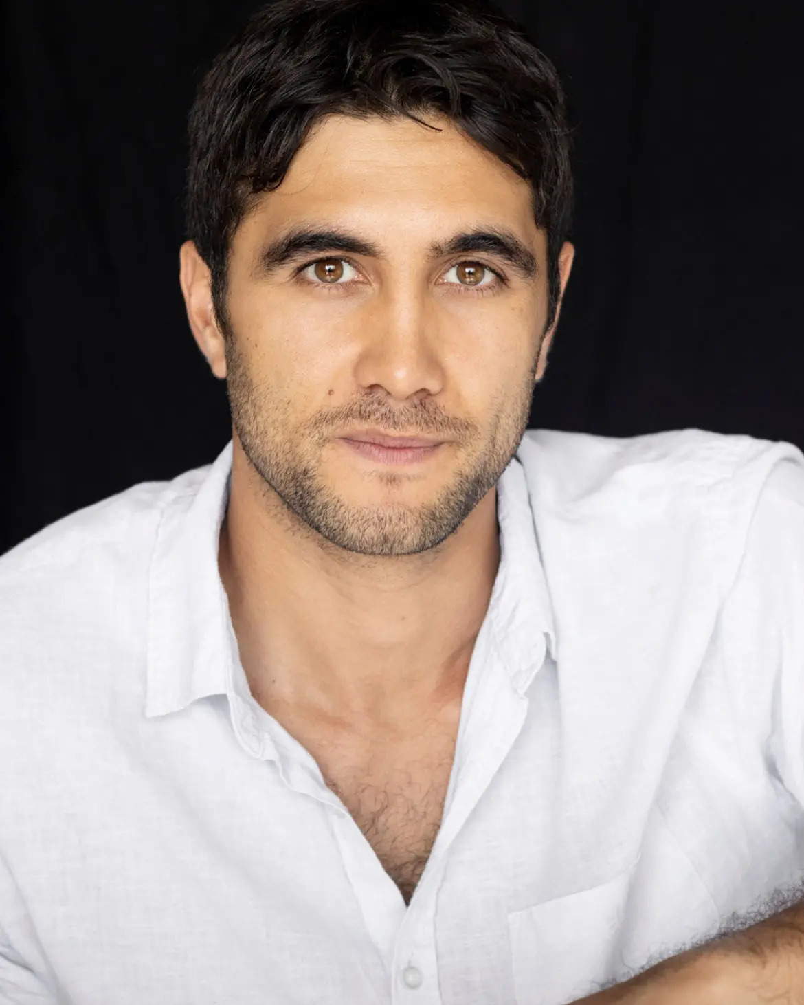 TheCityCeleb - Ethan Browne is a New Zealand actor who gained ...