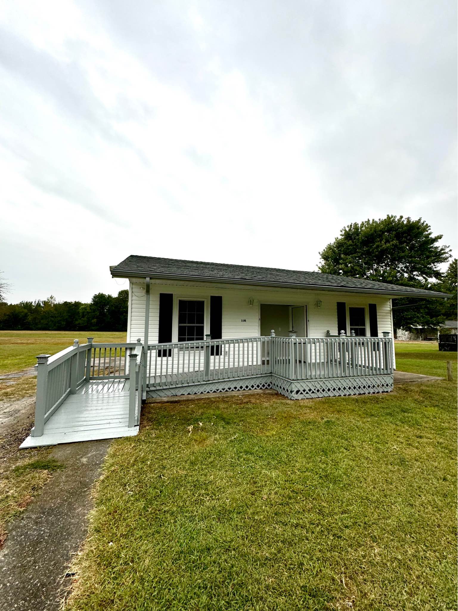 1 Bed 1 Bath Apartment Property Rentals Reidland, Kentucky
