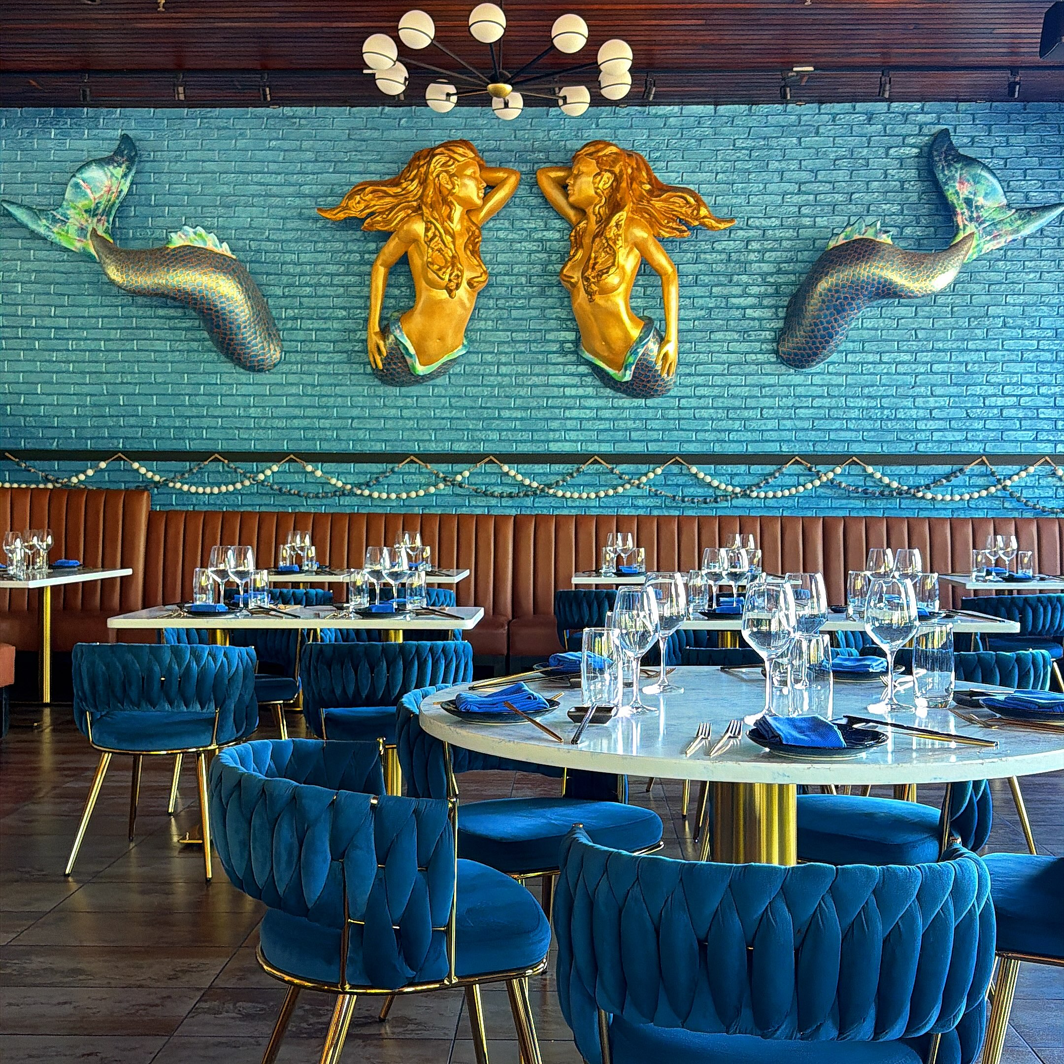 blue restaurant staten island dress code Pearl Themed_Animal Print
