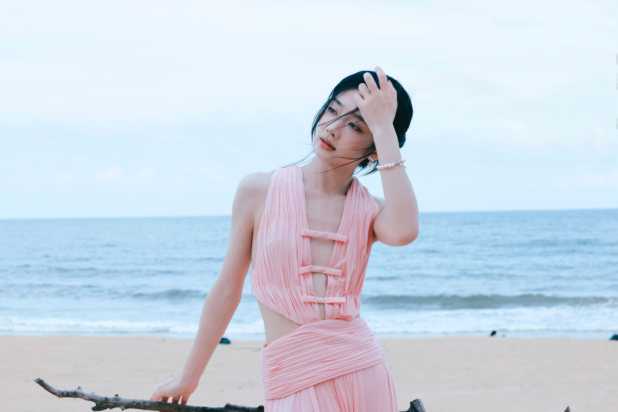 河北彩伽（日本AV女优） PharfaiteShowcase2のランウェイの時に ファン 