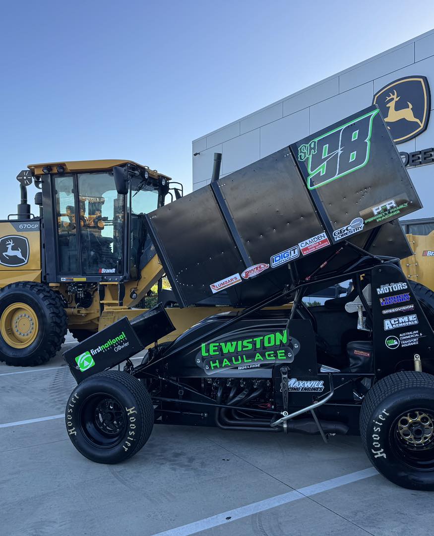 Avalon Raceway - 📸 BEHIND THE SCENES The countdown is on... | Facebook