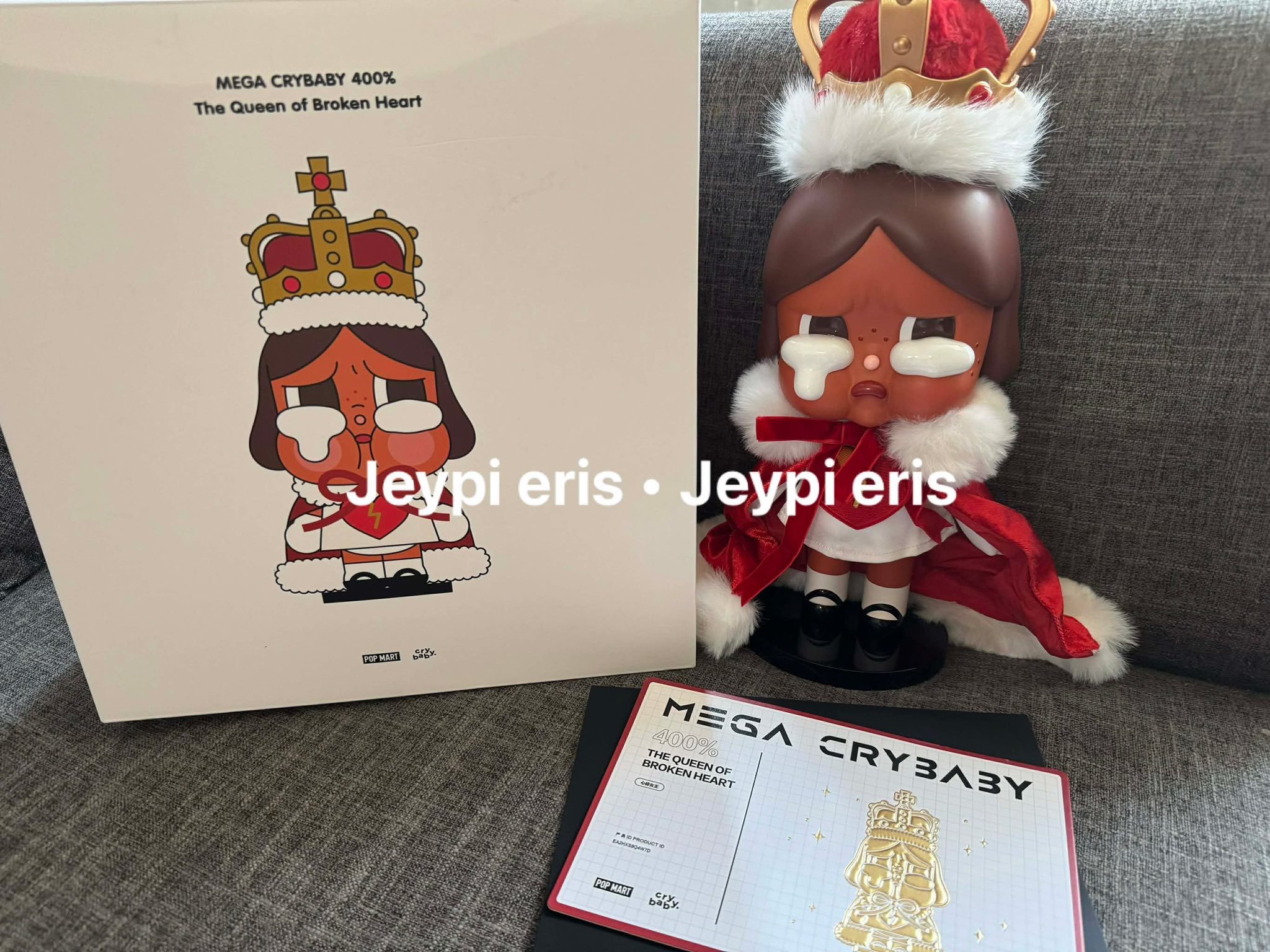 MEGACRYBABY400%The Queen of Broken Heart