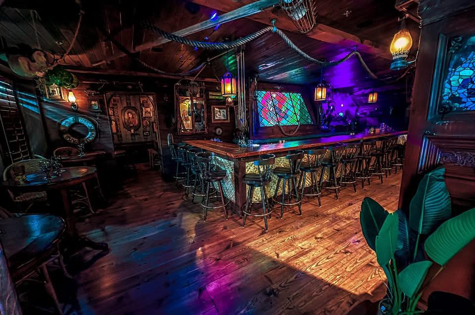 The Dive Club | Cambridge MD