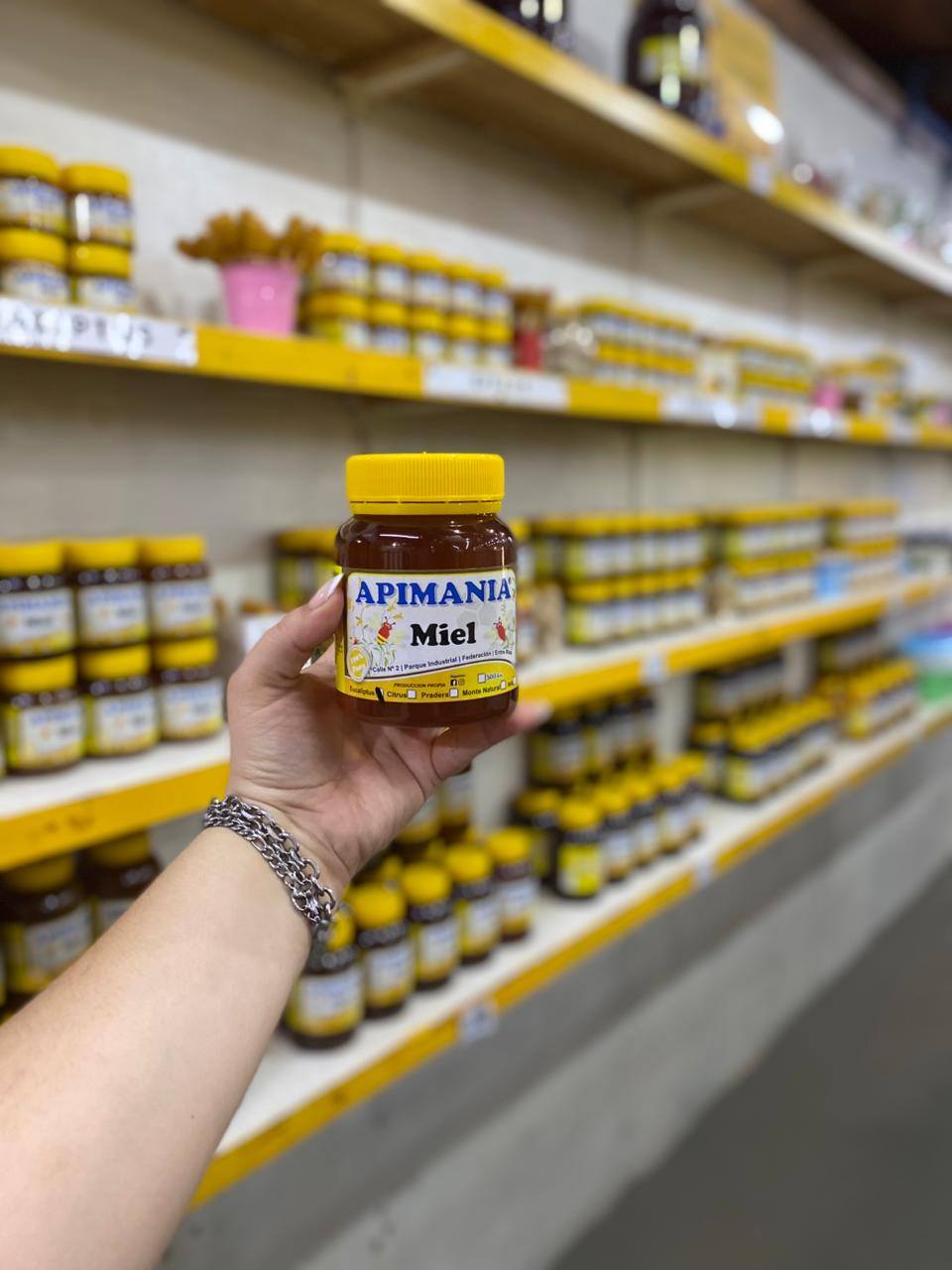 Apimania Abejas Y Miel added a... - Apimania Abejas Y Miel