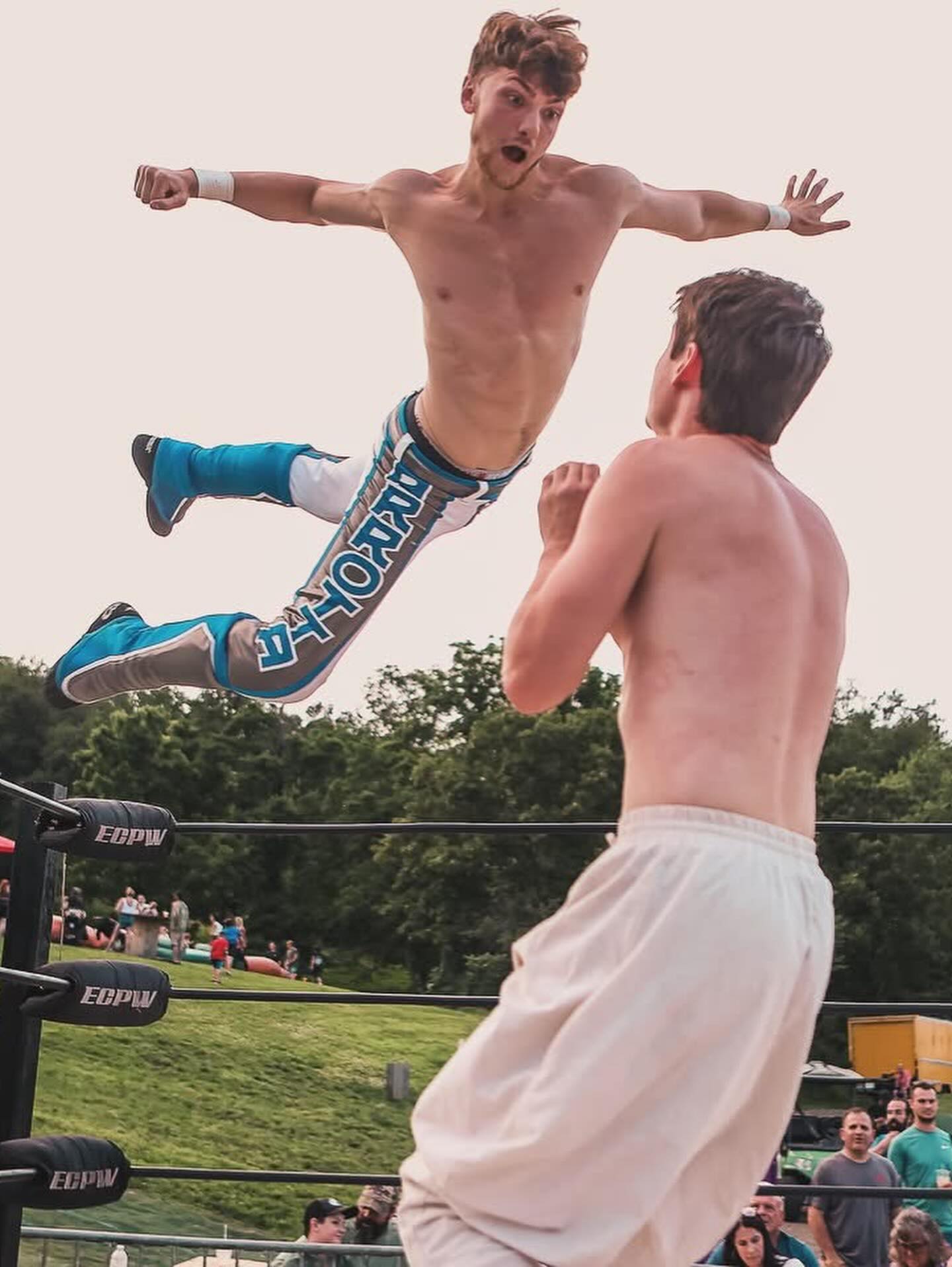 💪🏽💪🏽 Bell 🛎️ 7pm TONIGHT!! Time is running out to save on