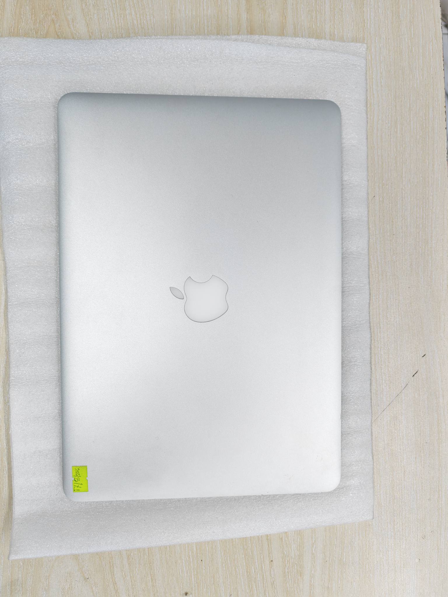 Apple MacBook Air - 2015 | ????? ???? ?7 | ???- 8 