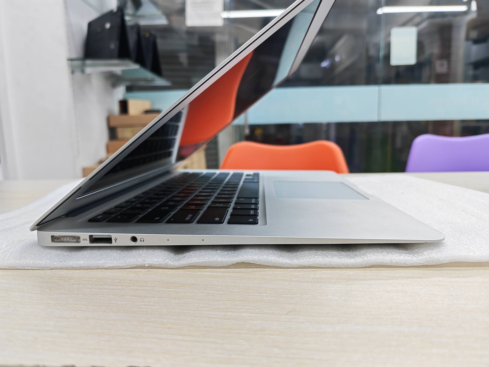 Apple MacBook Air - 2015 | ????? ???? ?7 | ???- 8 