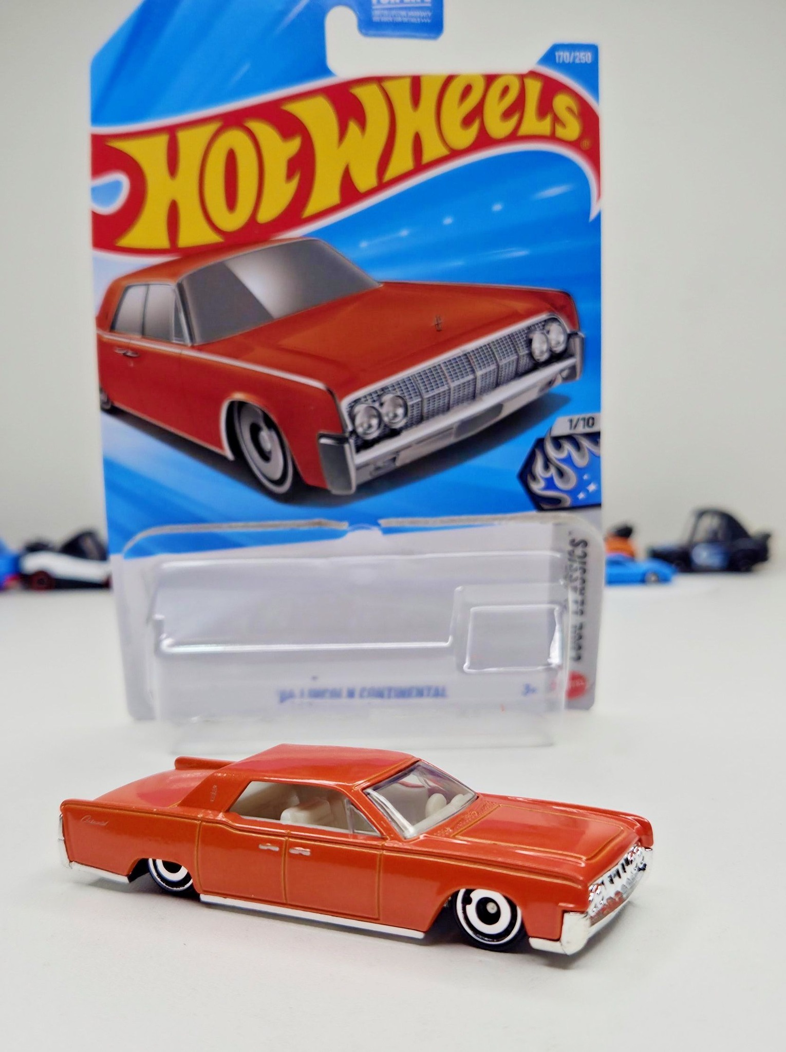 2027 Hot Wheels '64 Lincoln Continental STH | Hot Wheels® Die-Cast