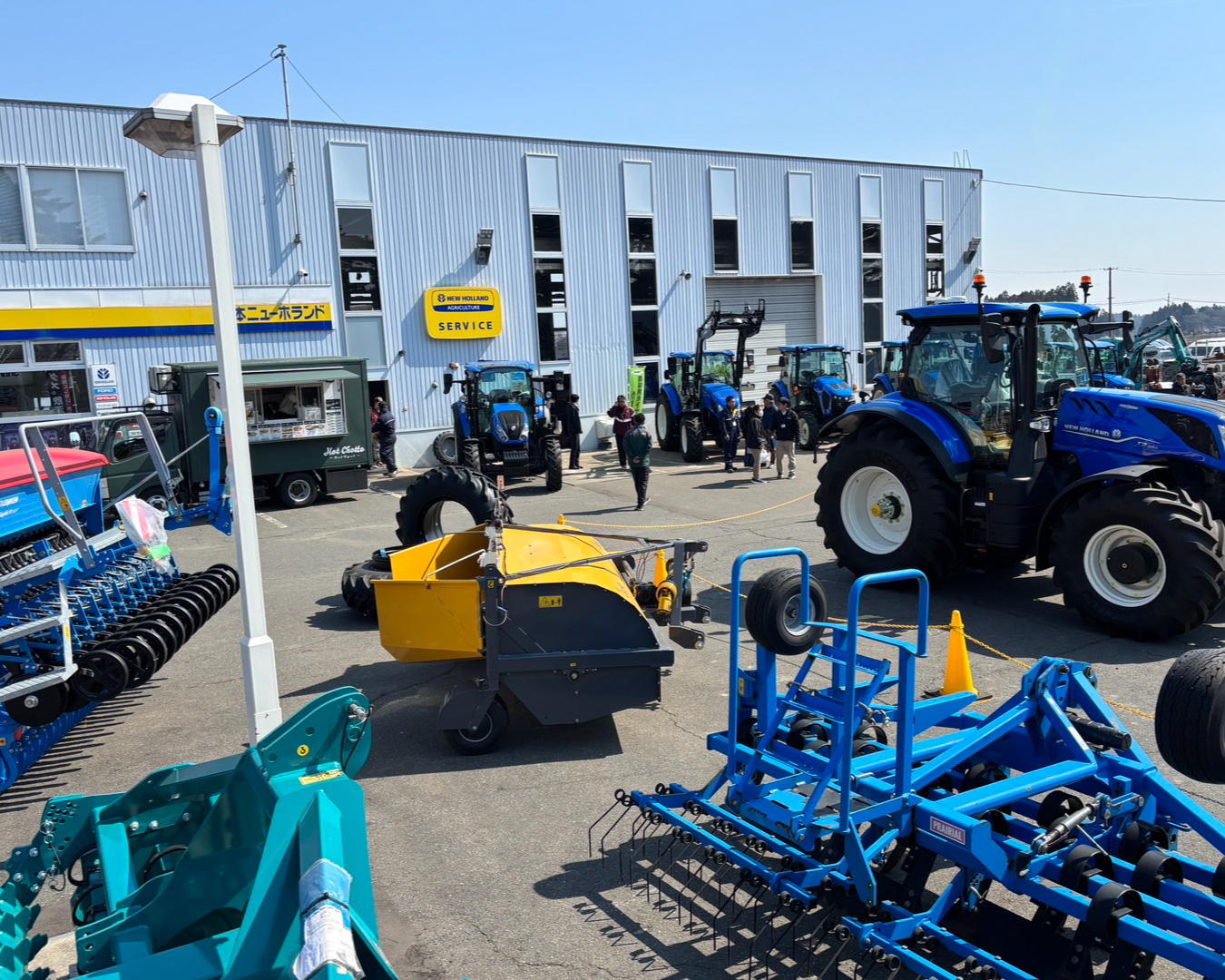 トラクターと作業機の大型化に伴い、新しく2tウェイトの取扱いを開始 